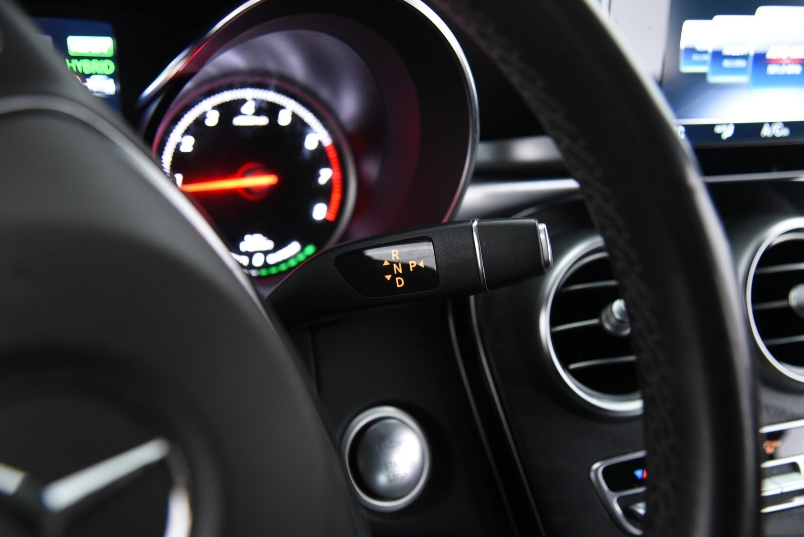 Mercedes-Benz GLC 2018 350 e 4Matic A Premium Business / YritysOutlet - Myydään vain yrityksille - YritysOutlet - Myydään vain yrityksille