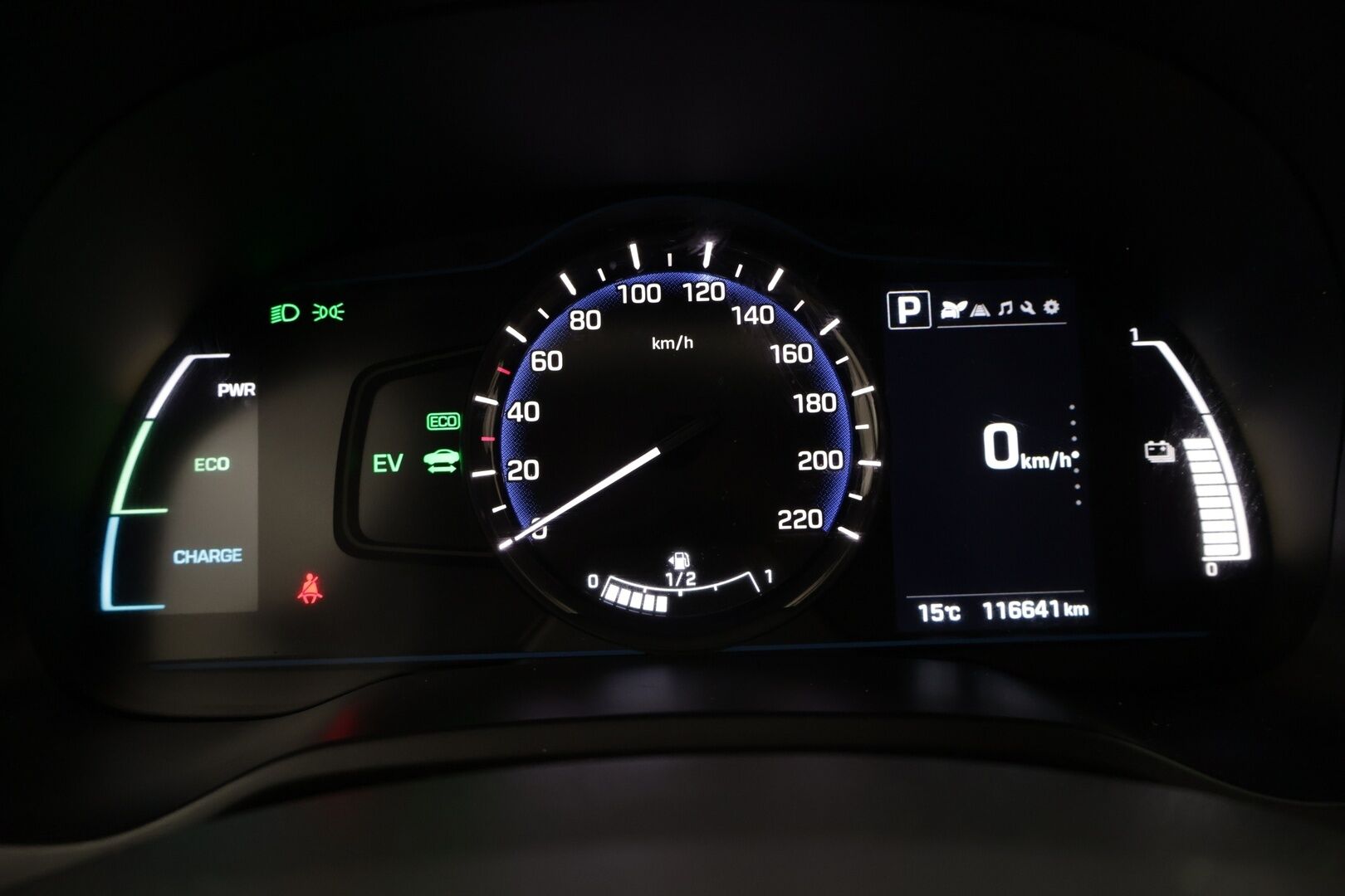 Hyundai IONIQ hybrid 2018 DCT Comfort *Suomi-auto / Adapt. vakkari / P.kamera / Lohko / Ohjauspyörän lämmitys!* - *Siisti / Continental Kitkat!*