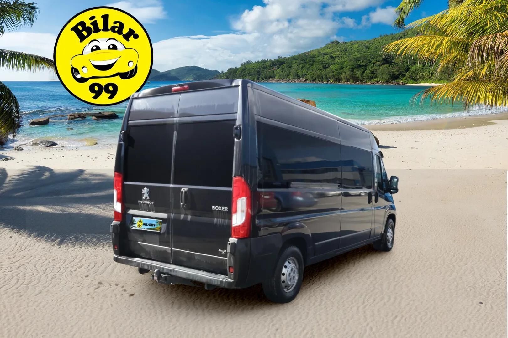 Peugeot Boxer 2018 335 L3H2 pitkä BlueHDi 130 *Suomiauto / Peruutuskamera / Vetokoukku / Webasto / Bluetooth / Vakkari* - * Maltilliset kilometrit! / Jakopää tehty 72tkm / Siistinä pidetty yksilö kaksilla renkailla * - HULLUT AVAJAISHULINAT KORKOTARJOUS 3,29 %