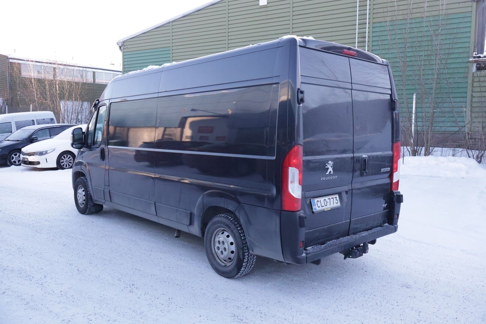 Peugeot Boxer 2018 335 L3H2 pitkä BlueHDi 130 *Suomiauto / Peruutuskamera / Vetokoukku / Webasto / Bluetooth / Vakkari* - *Maltilliset kilometrit! / Siistinä pidetty yksilö kaksilla renkailla*