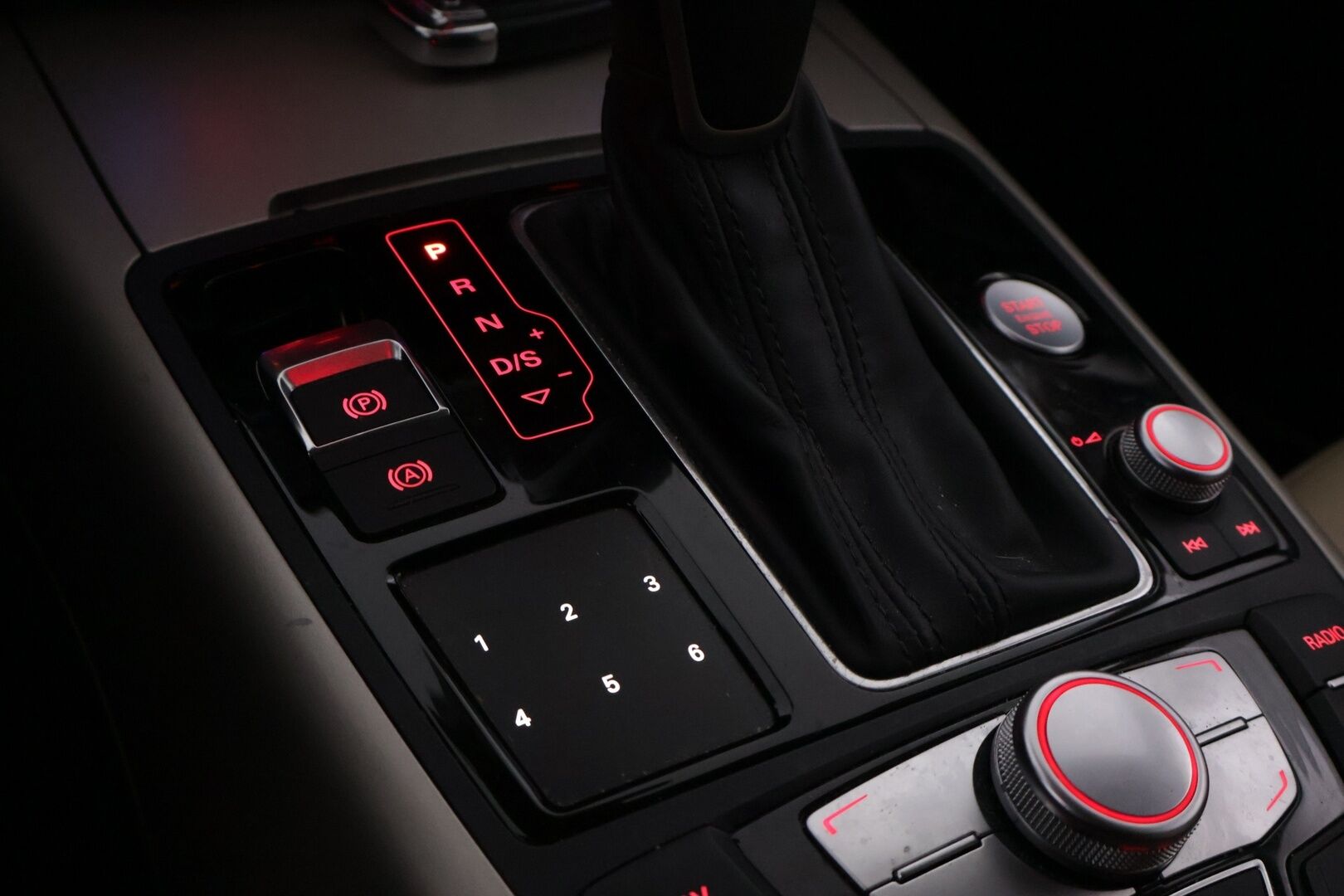 Audi A7 2015 3,0 V6 TDI 160 kW quattro S tronic - Facelift | Webasto | ACC | Led | Peruutuskamera | MMI-Navi | RS7-Look | Bose