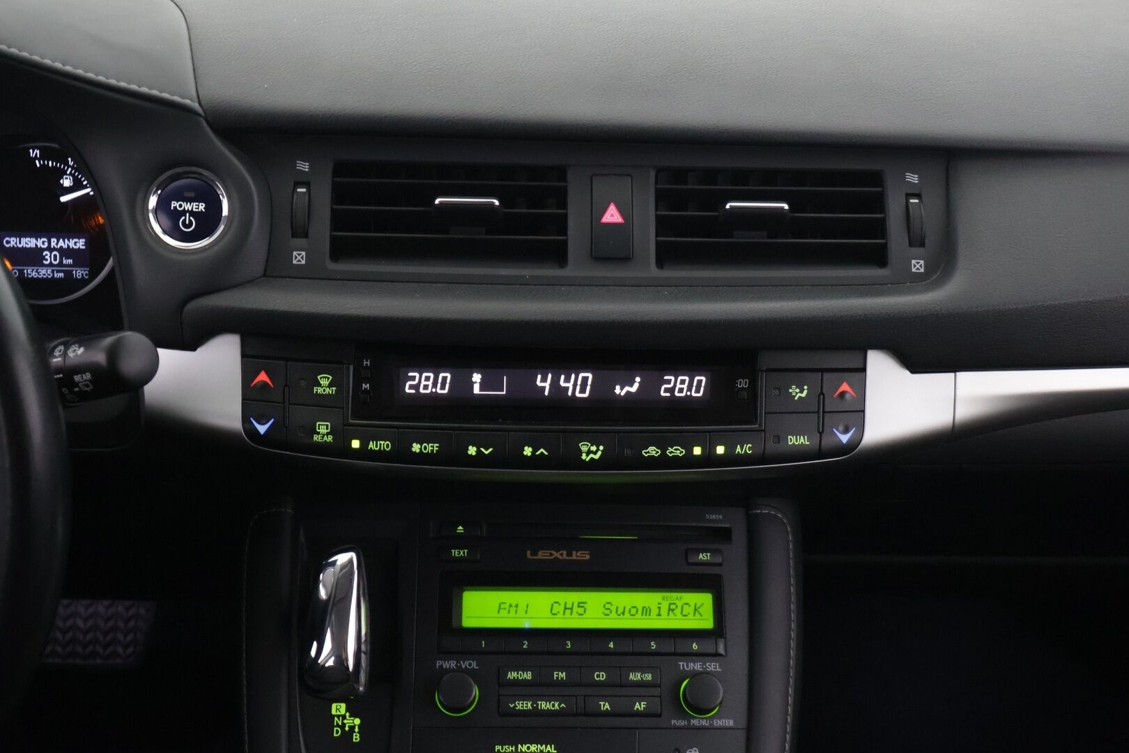 Lexus CT 2011 200h Hybrid A Comfort *Vetokoukku / P. Tutka /  Kangas-alcantara / Juuri huollettu* - *Merkkihuollettu / 2x renkaat ja vanteet*