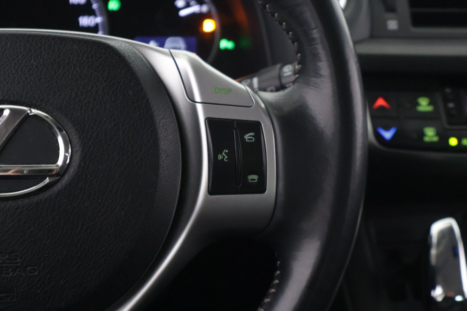 Lexus CT 2011 200h Hybrid A Comfort *Vetokoukku / P. Tutka /  Kangas-alcantara / Juuri huollettu* - *Merkkihuollettu / 2x renkaat ja vanteet*