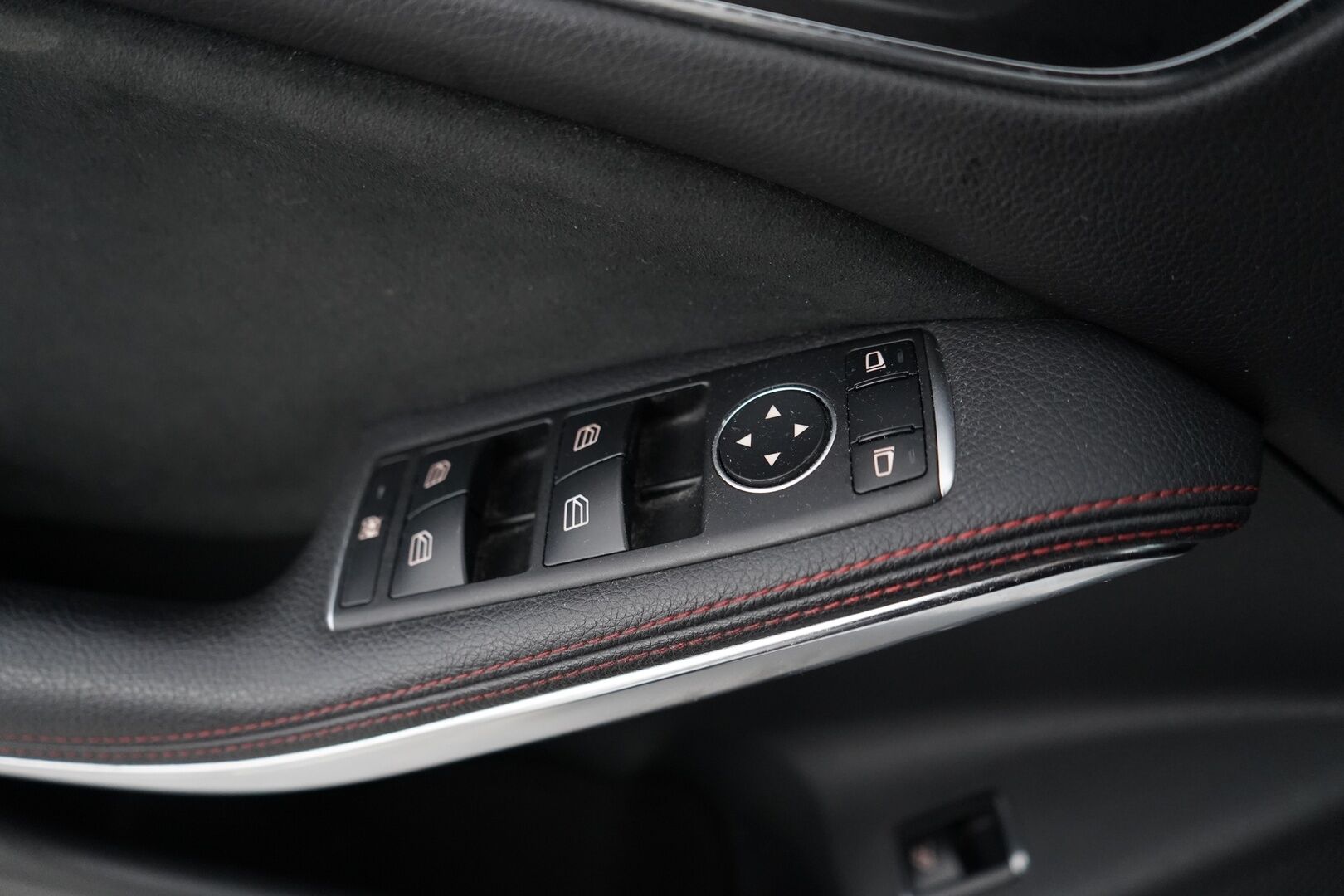 Mercedes-Benz CLA 2018 220 d 4Matic A Business AMG * ACC / Webasto / Koukku / Harman&Kardon / Kamera / Panorama* - AMG / Juuri katsastettu / 1200€ huolto juuri tehty! / SUPER VARUSTEET!