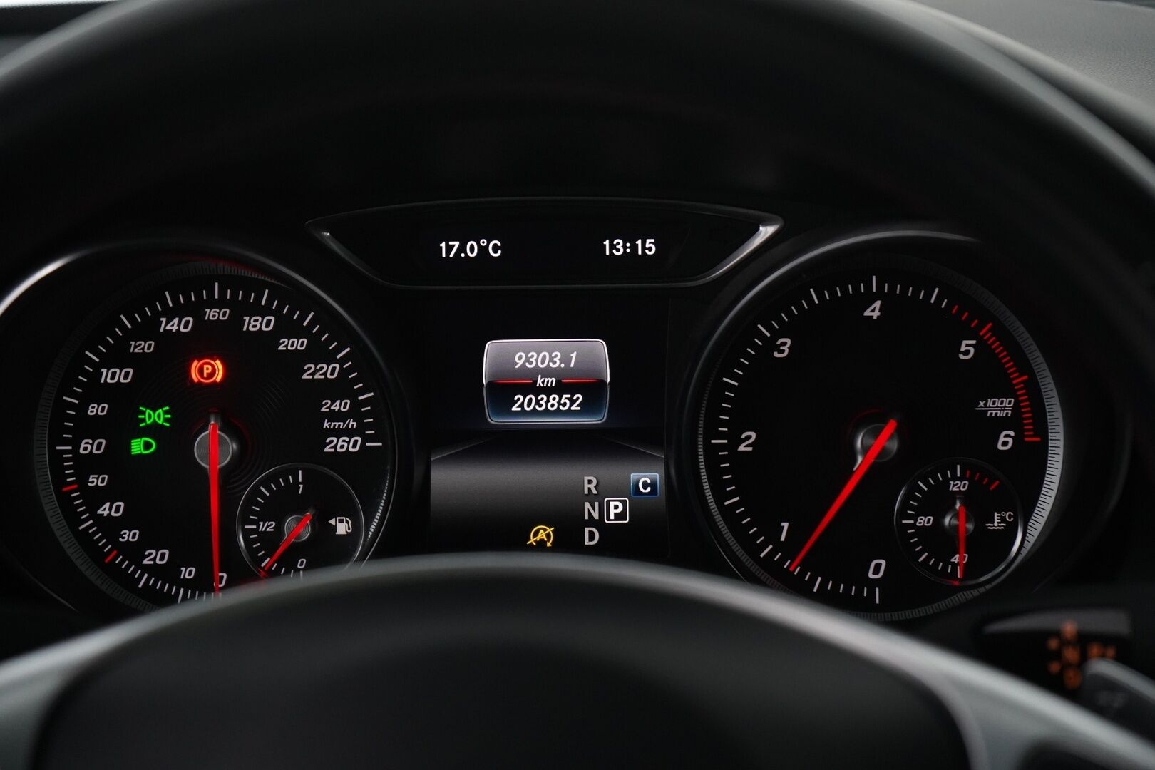 Mercedes-Benz CLA 2018 220 d 4Matic A Business AMG * ACC / Webasto / Koukku / Harman&Kardon / Kamera / Panorama* - AMG / Myydää juuri katsastettuna ja huollettuna / SUPER VARUSTEET!