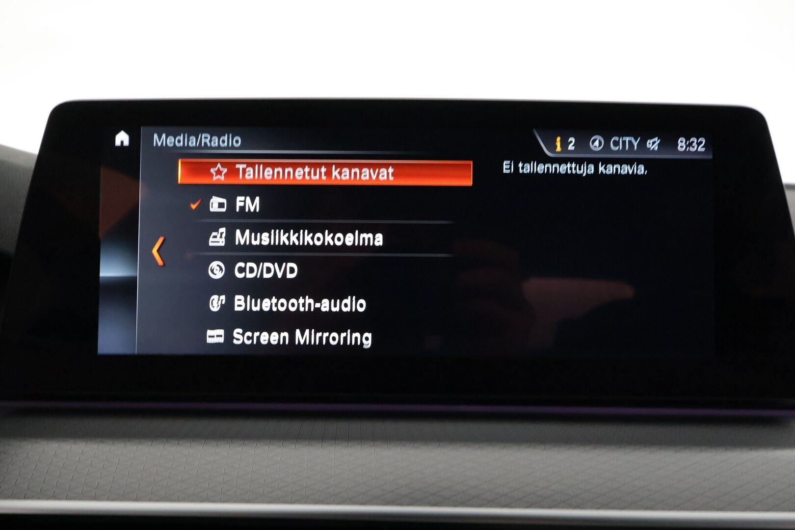 BMW 530 2018 G30 Sedan 530e A iPerformance Launch Edition - | Vakkari | Adapt. LED | Osasähköt | H/K | 360-Kamera | Sporttipenkit | Lämmitettävä ohjauspyörä | HUD | Navi | Suomi-auto | Kahdet Renkaat |