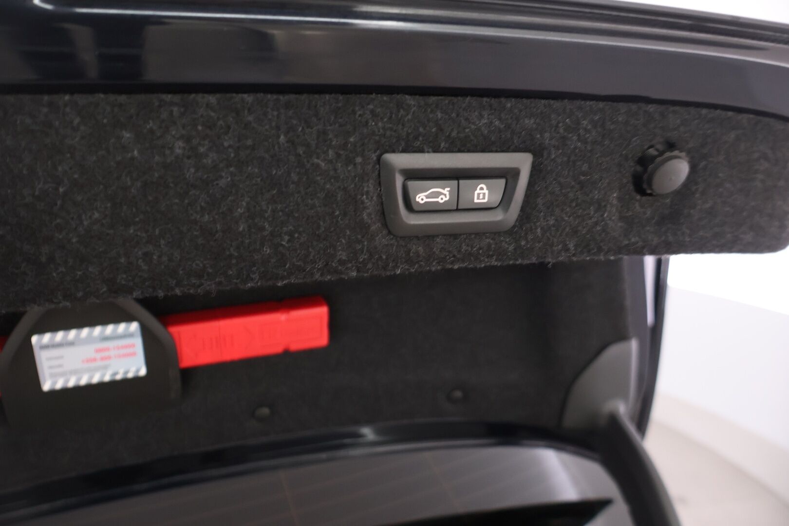 BMW 520 2018 G30 Sedan 520d A xDrive Business Comfort * ACC / DAP / 360 kamera / Webasto / Harman/Kardon / Kattoluukku / Sähkökontti - 2x renkaat ja vanteet / Merkkihuollettu / Imuovet / Ilmastoidut penkit muistilla / Display key - HULLUT AVAJAISHULINAT KORKOTARJOUS 3,29 %