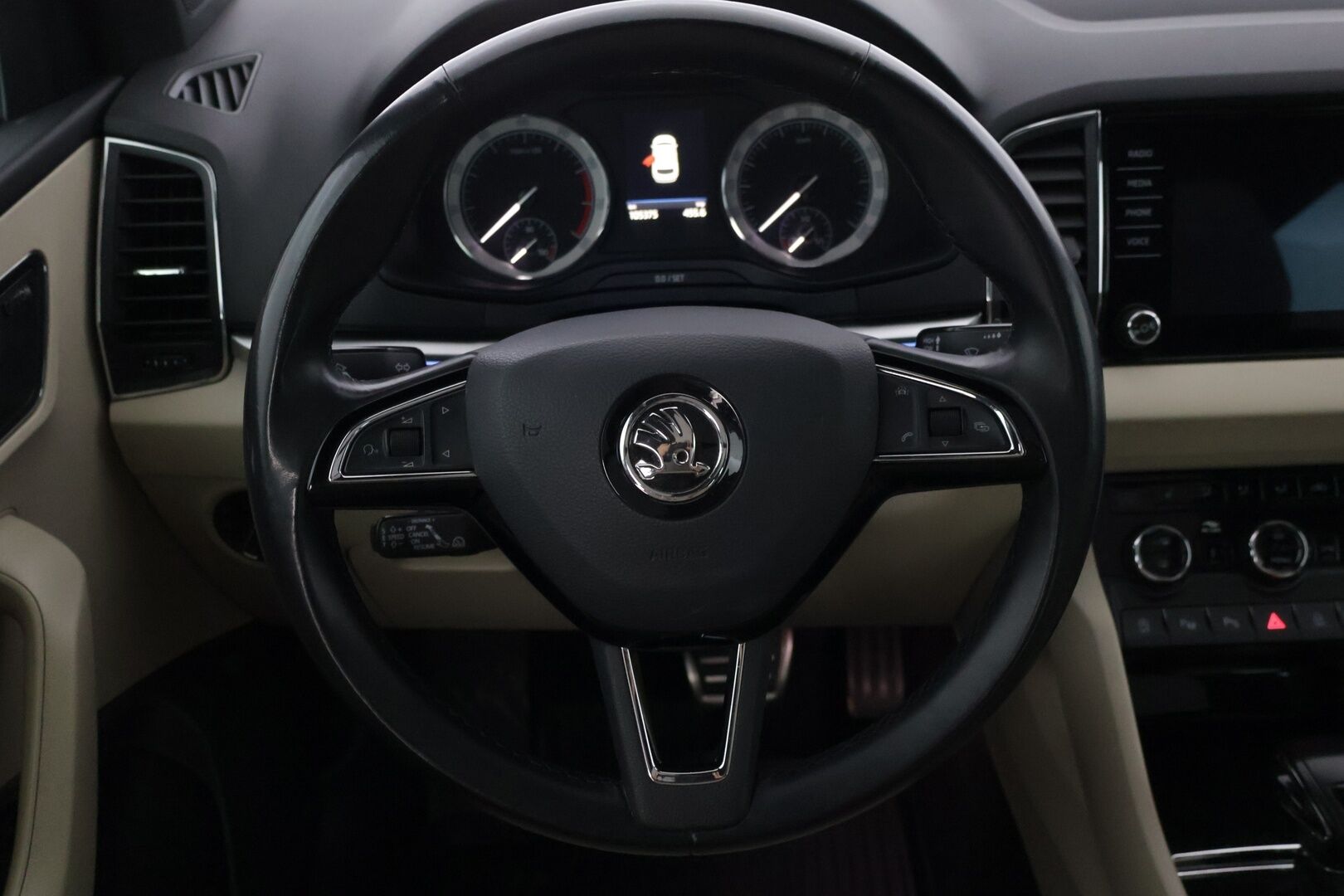 Skoda Karoq 2018 1,5 TSI Exclusive DSG Autom. - | Canton | Panoraama | Adaptiivinen vakionopeudensäädin | Nahkasisusta | Muistipenkki | Webasto | Keyless go & access | Lämmitettävä ratti ja tuulilasi | 