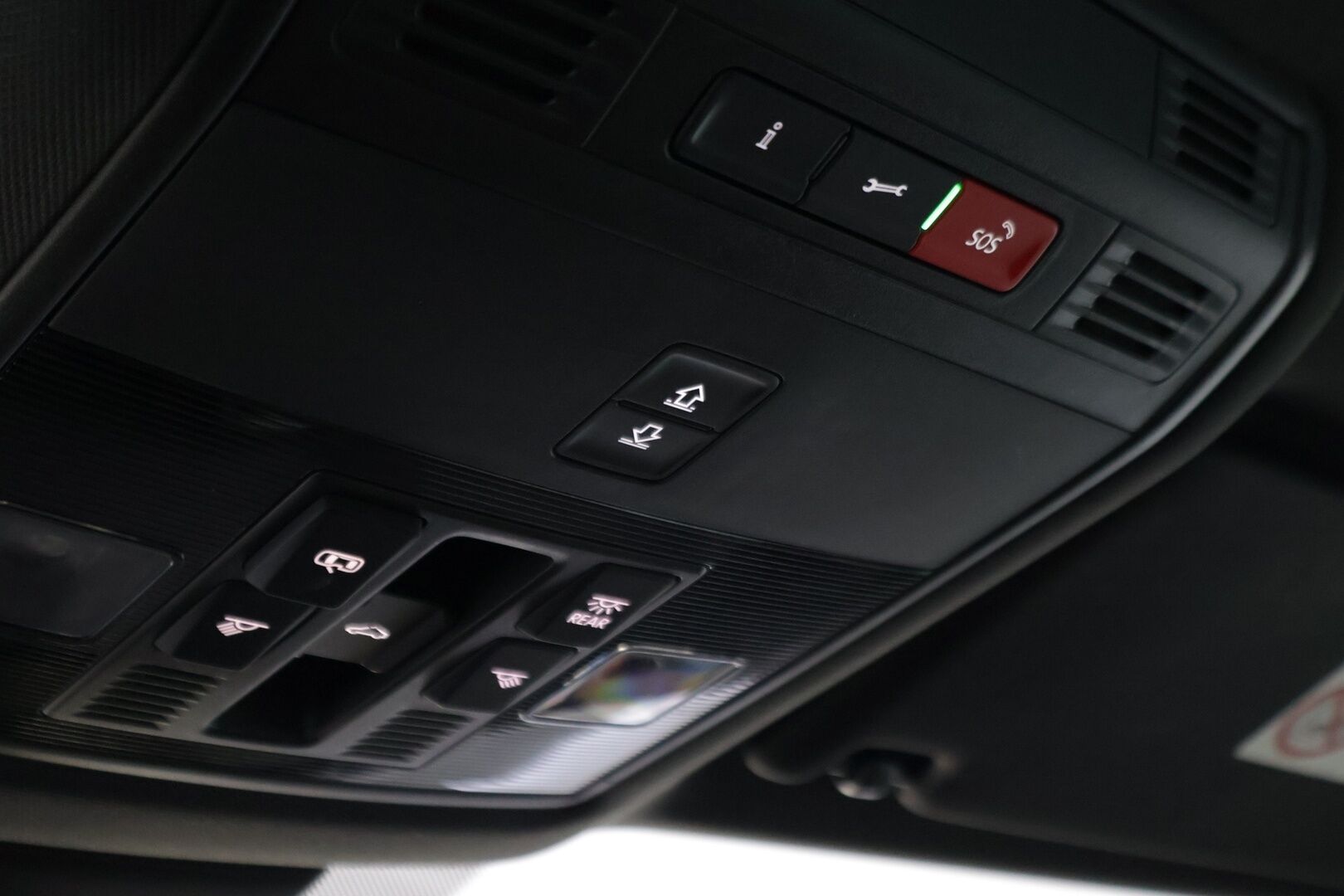 Skoda Karoq 2018 1,5 TSI Exclusive DSG Autom. - | Canton | Panoraama | Adaptiivinen vakionopeudensäädin | Nahkasisusta | Muistipenkki | Webasto | Keyless go & access | Lämmitettävä ratti ja tuulilasi | 