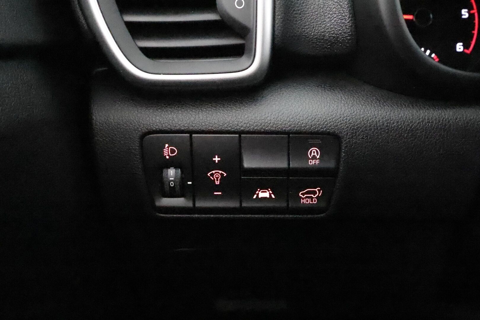 Kia Sportage 2019 1,6 CRDi ISG AWD EX DCT A/T EcoDynamics * Webasto / Koukku / P.Kamera / LED / Navi / Keyless * - Suomi-auto / Kahdet renkaat aluvanteilla