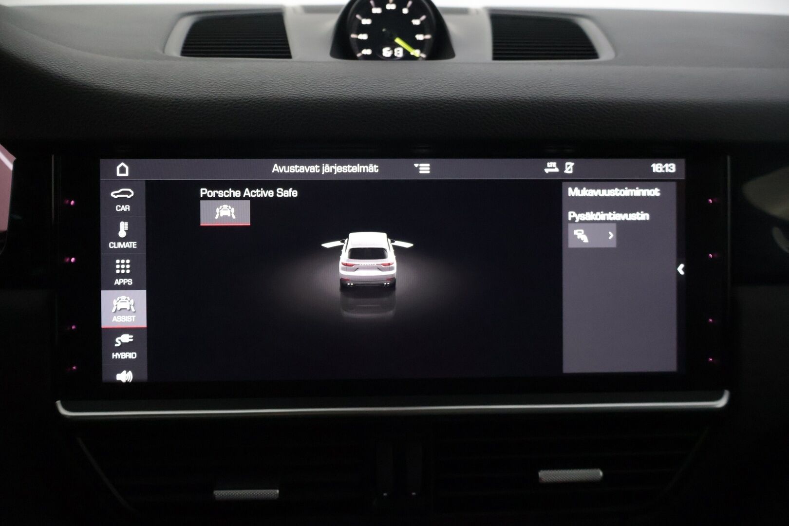 Porsche Cayenne 2019 E-Hybrid - |360-Kamera | 14-ist | BOSE | Sport Chrono | Panorama | Muisti | PASM | Sähköinen koukku | Kahdet Renkaat Näyttävillä Vanteilla | Viim. Huolto 3/26 |