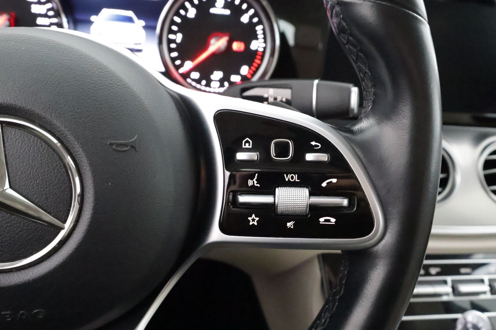 Mercedes-Benz E 2019 200 d T A Edition One Business * Vakkari / Koukku / osasähköt / high performance LED / Sporttipenkit / P.kamera * - Suomi-auto / Kahdet Renkaat