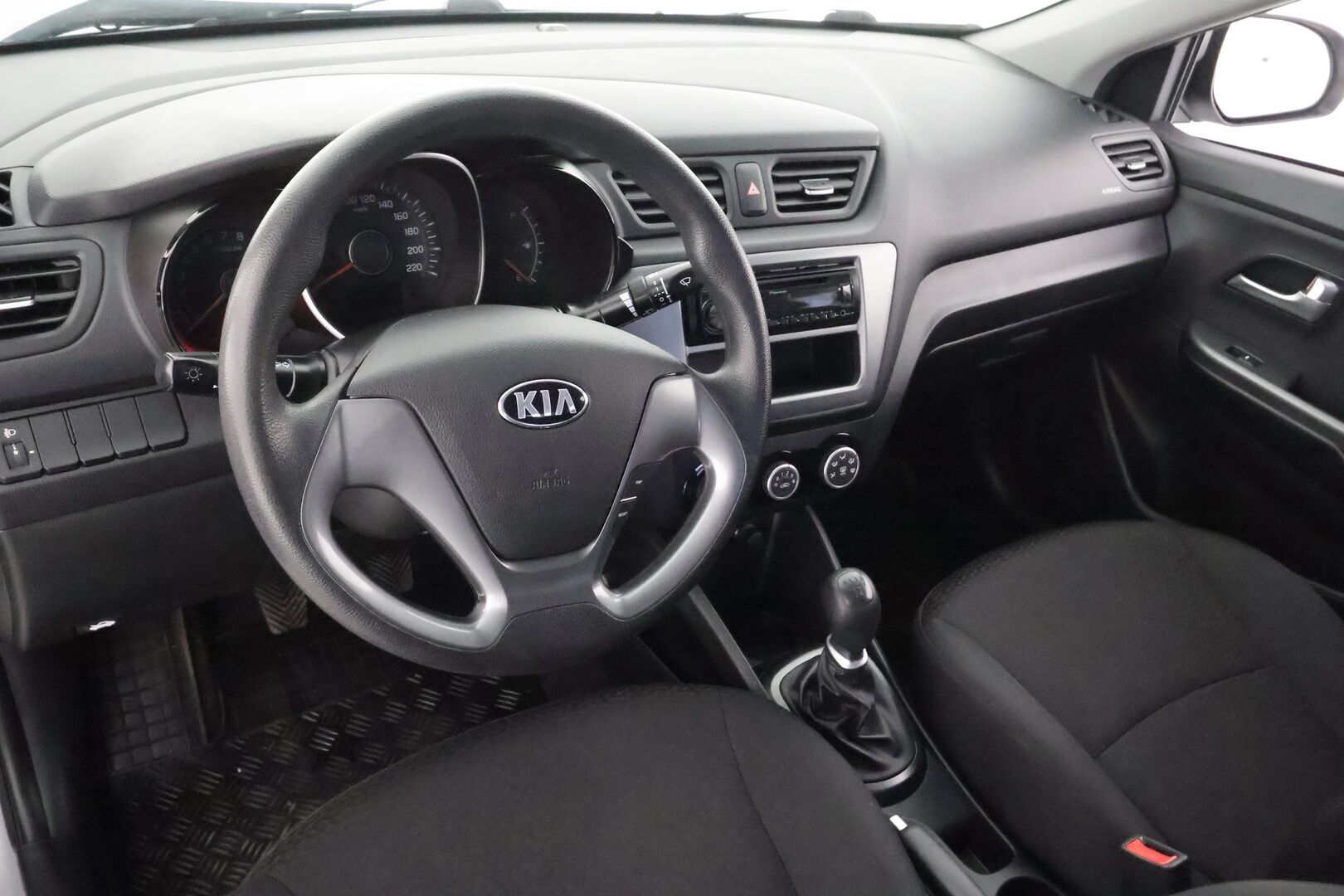 Kia Rio 2016 1,4 ISG EX Sedan - Upea käyttöauto | Harvinainen ja haluttu sedan malli | Valioyksilö! |