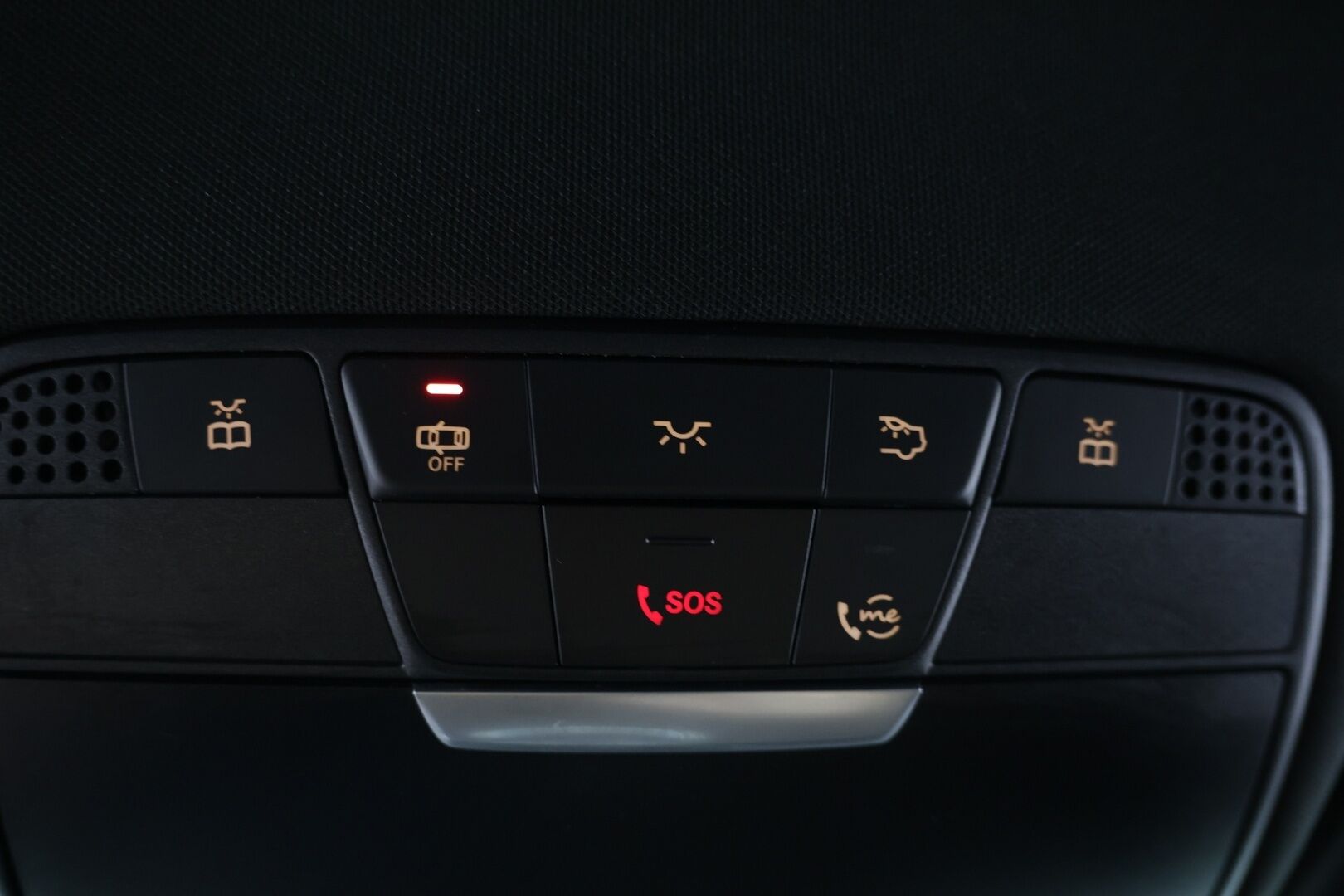 Mercedes-Benz C 2019 180 T A Business AMG * Vakkari / Digimittaristo / P.kamera / Nahkasisusta / Multibeam LED / Sähköpenkit * - Huippusiisti / Kattavasti varusteltu / Hyvin pidetty! - HULLUT AVAJAISHULINAT KORKOTARJOUS 3,29 %