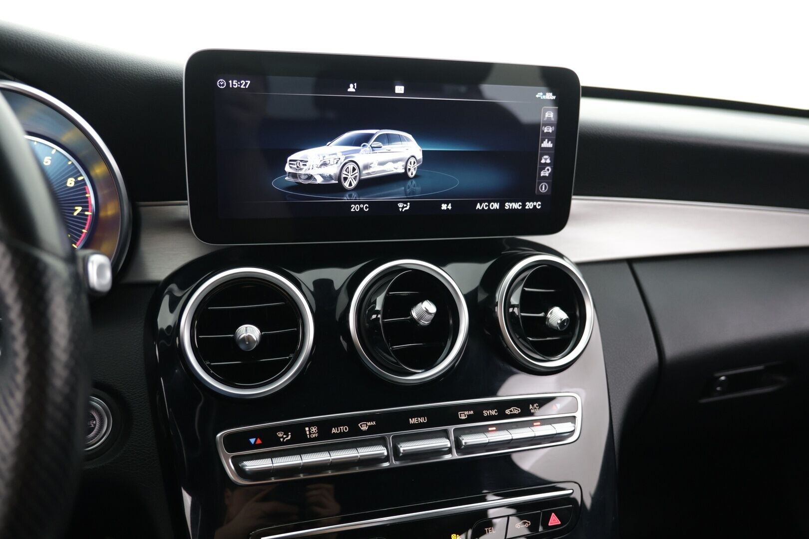 Mercedes-Benz C 2019 180 T A Business AMG * Vakkari / Digimittaristo / P.kamera / Nahkasisusta / Multibeam LED / Sähköpenkit * - Huippusiisti / Kattavasti varusteltu / Hyvin pidetty! - HULLUT AVAJAISHULINAT KORKOTARJOUS 3,29 %