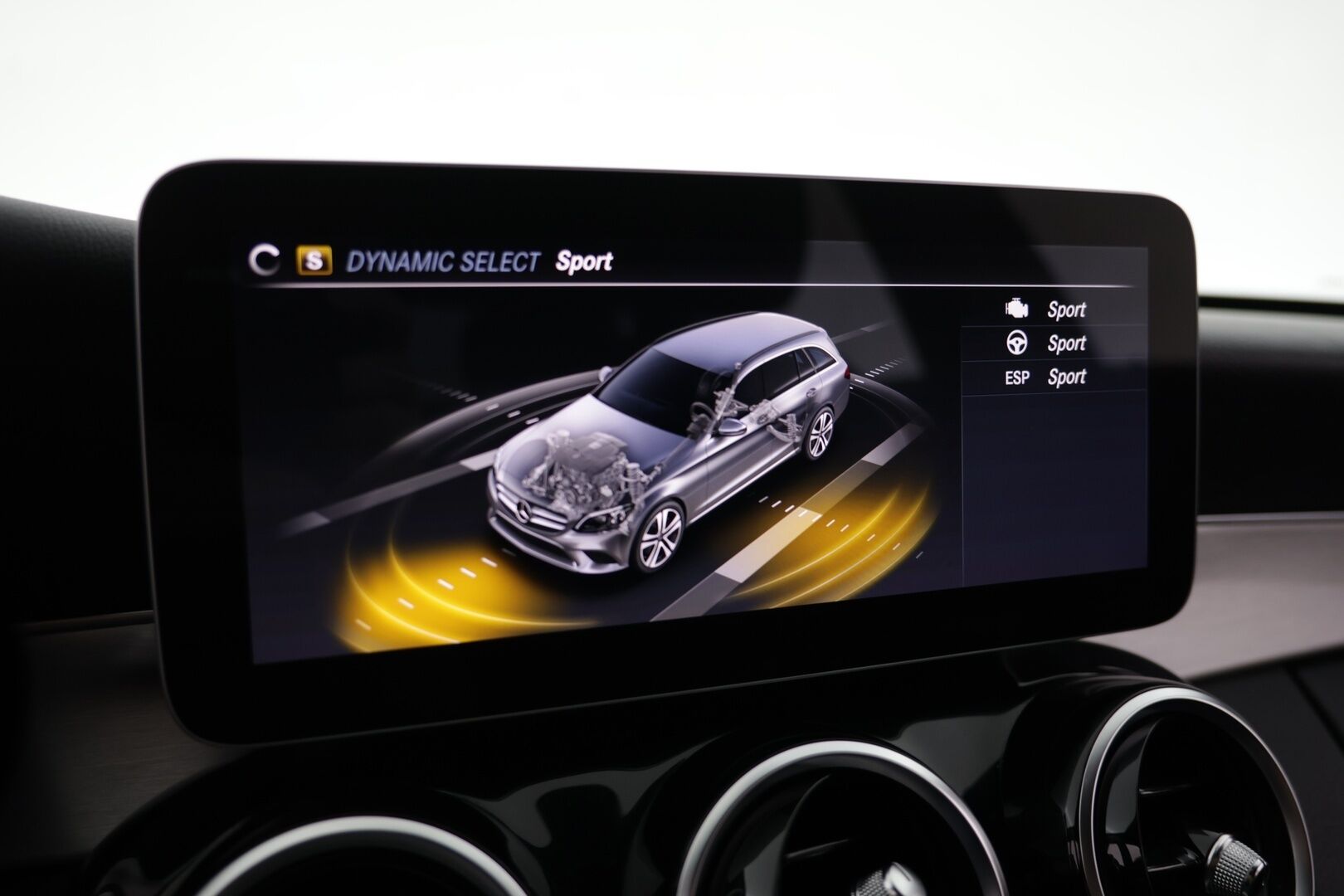 Mercedes-Benz C 2019 180 T A Business AMG * Vakkari / Digimittaristo / P.kamera / Nahkasisusta / Multibeam LED / Sähköpenkit * - Huippusiisti / Kattavasti varusteltu / Hyvin pidetty! - HULLUT AVAJAISHULINAT KORKOTARJOUS 3,29 %