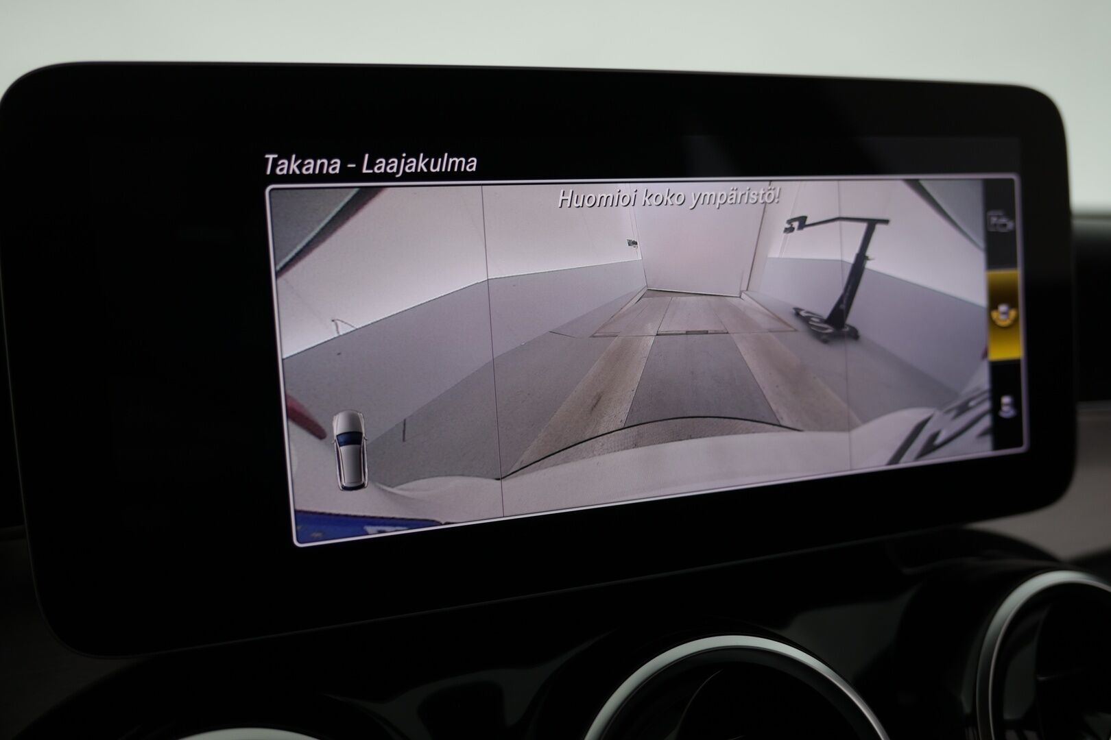 Mercedes-Benz C 2019 180 T A Business AMG * Vakkari / Digimittaristo / P.kamera / Nahkasisusta / Multibeam LED / Sähköpenkit * - Huippusiisti / Kattavasti varusteltu / Hyvin pidetty! - HULLUT AVAJAISHULINAT KORKOTARJOUS 3,29 %