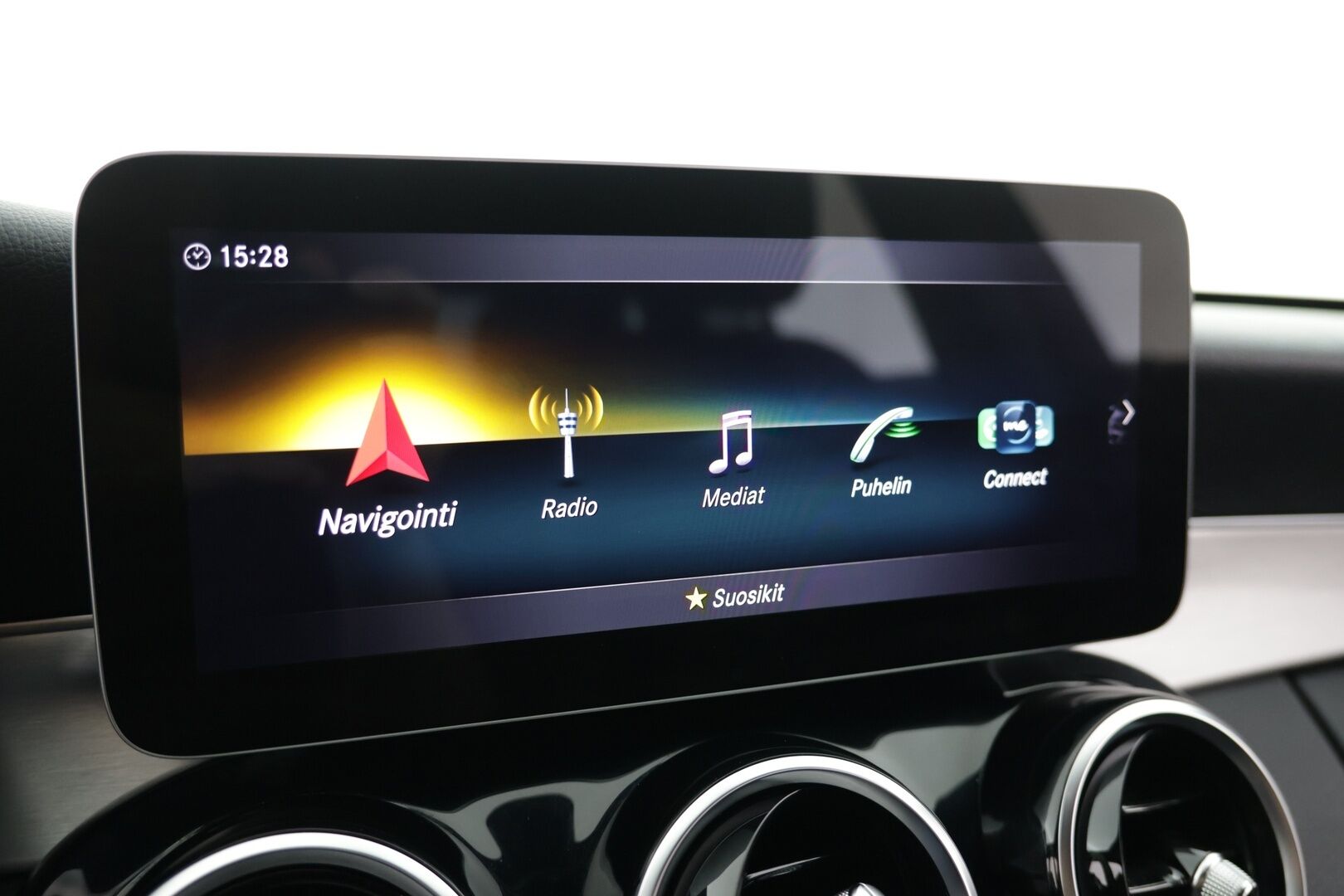 Mercedes-Benz C 2019 180 T A Business AMG * Vakkari / Digimittaristo / P.kamera / Nahkasisusta / Multibeam LED / Sähköpenkit * - Huippusiisti / Kattavasti varusteltu / Hyvin pidetty! - HULLUT AVAJAISHULINAT KORKOTARJOUS 3,29 %