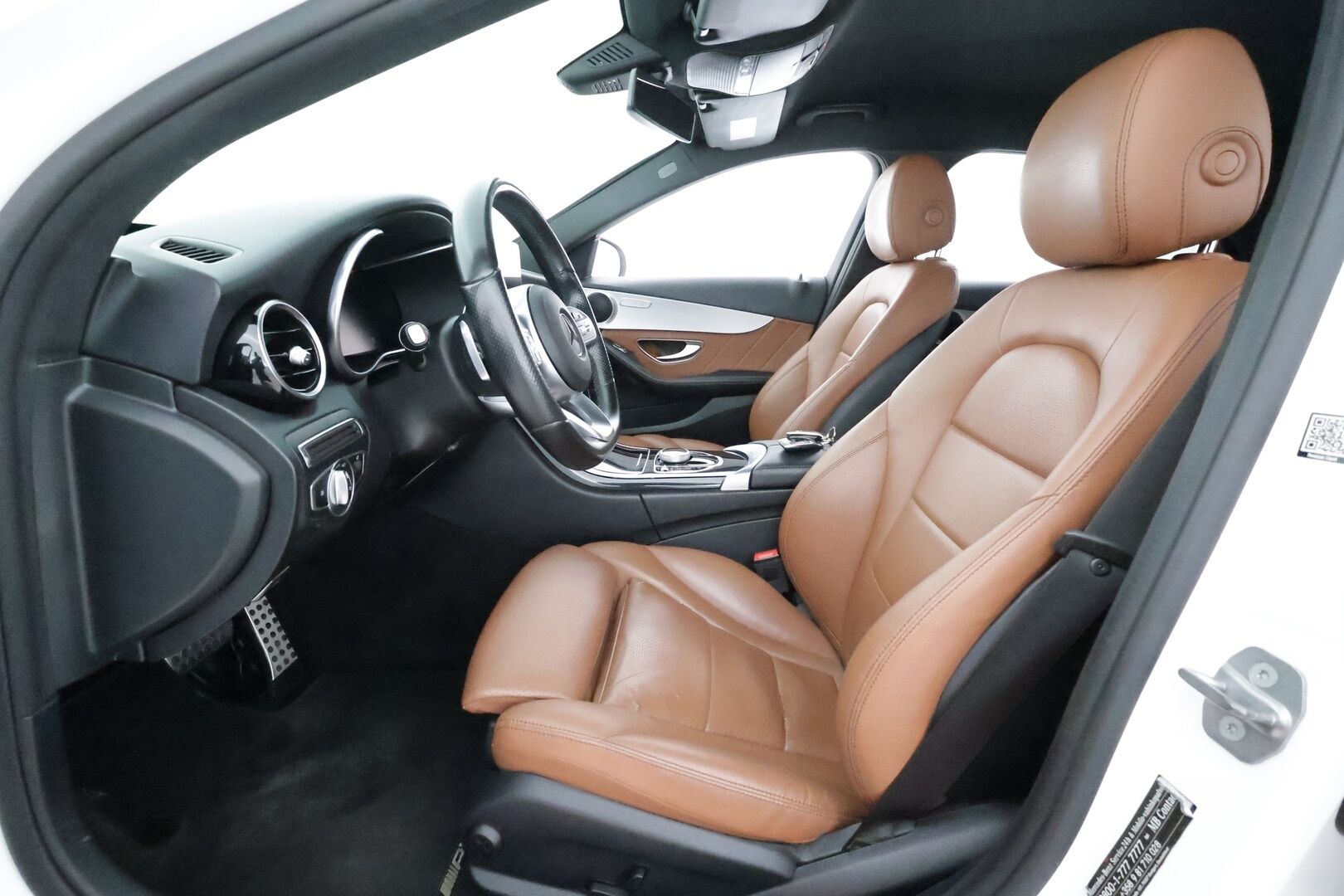 Mercedes-Benz C 2019 180 A Business AMG **Facelift / Digimittaristo / Night-paketti / Ruskeat sporttinahat / P.kamera** - Suomi-auto / LED High Performance / Navi