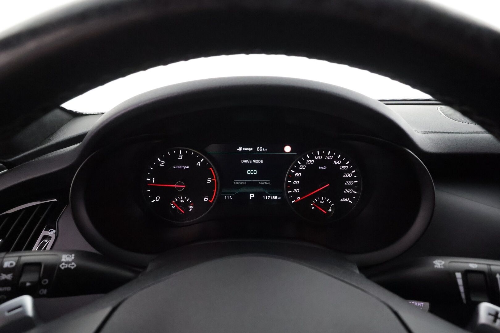 Kia Stinger 2020 2,2 CRDi SCR RWD GT-Line Edition A/T - Adapt.Vakkari | HUD | Ilmastoidut Nahat | Peruutuskamera | KeylessGo | LED | Muistipenkki | Suomiauto | Lohko & Sisäpistoke | Merkkihuollettu 