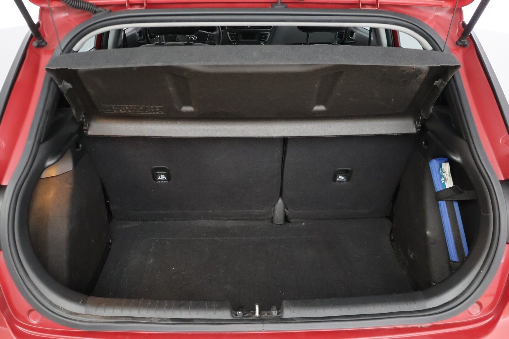 Hyundai i20 Hatchback 2019 1,0 T-GDI 100 hv 5MT Fresh W * Ratinlämmitin / AUX / Lohkolämmitin * - * 1-om Suomi-auto / Merkkiliikkeen huoltokirja * - HULLUT BLACKWEEK JATKOT - KORKOTARJOUS 2,49%