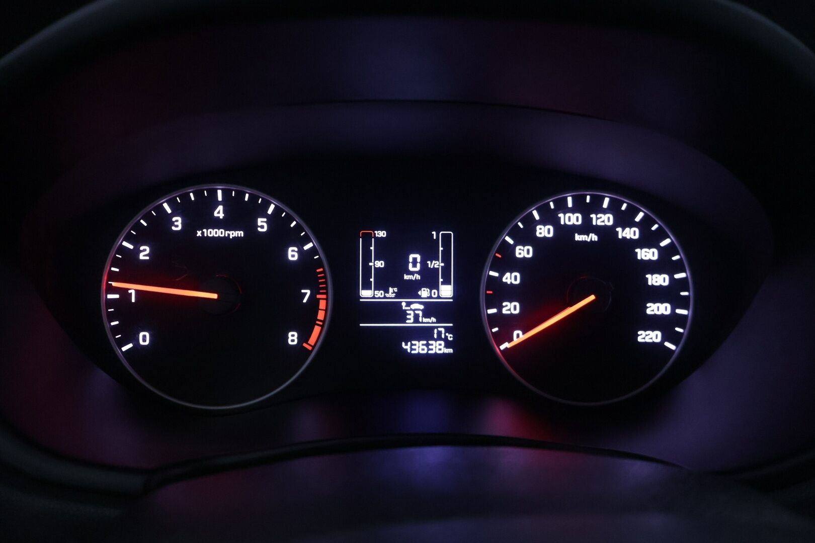 Hyundai i20 Hatchback 2019 1,0 T-GDI 100 hv 5MT Fresh W * Ratinlämmitin / AUX / Lohkolämmitin * - * 1-om Suomi-auto / Merkkiliikkeen huoltokirja * - HULLUT BLACKWEEK JATKOT - KORKOTARJOUS 2,49%