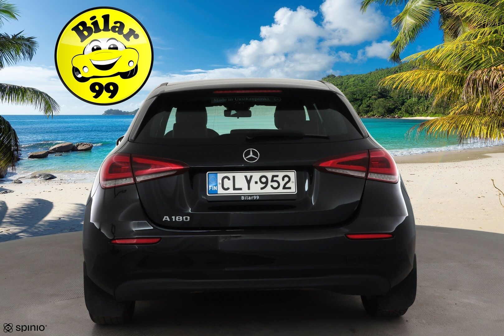 Mercedes-Benz A 2019 180 A Business Style * Suomiauto / Webasto / LED High Perf / Puolinahkasisusta / Peruutuskamera / Vakkari / Apple&Android - Kahdet renkaat aluvanteilla