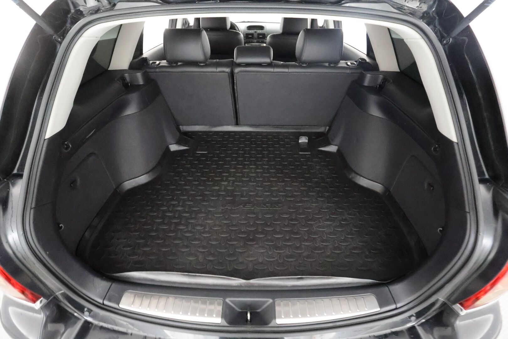 Toyota Avensis 2006 2,4 VVT-i Linea Sol Elegant 4d aut - | Merkkihuollot | Nahkaverhoilu | Sähköpenkit | Xenon | Lohko+sisähaara | Vakkari | Aut. ilmastointi | 2x renkaat aluvantein |