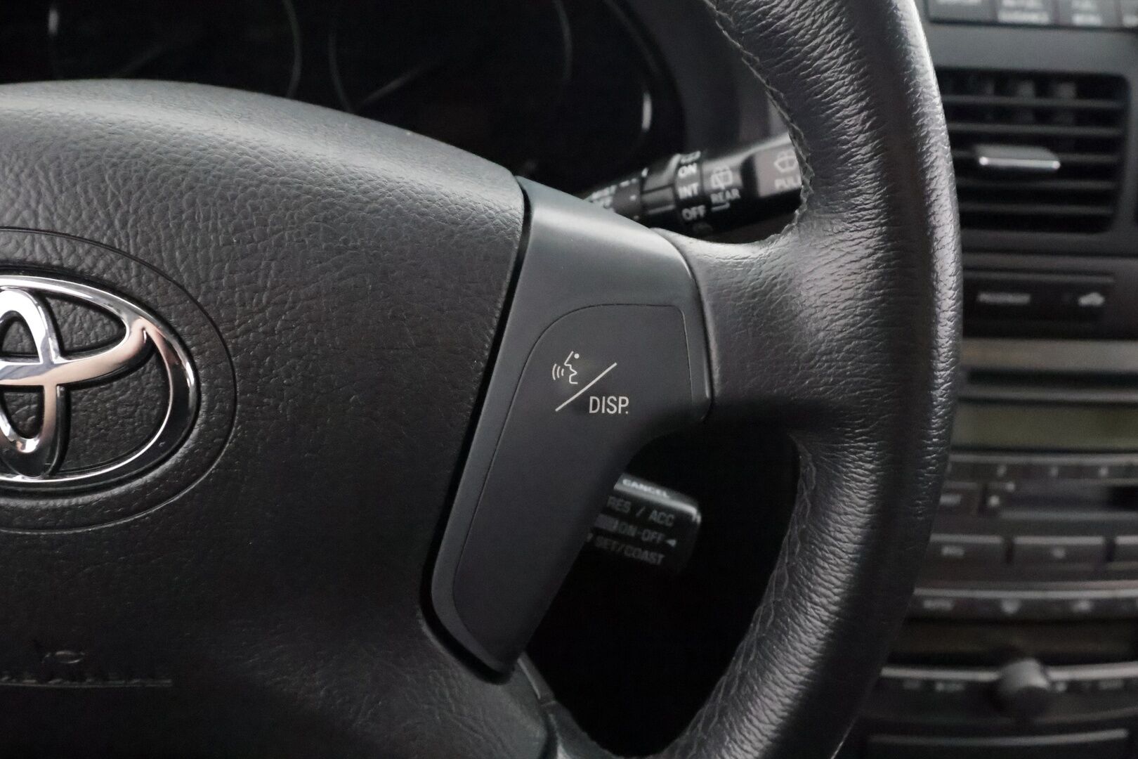 Toyota Avensis 2006 2,4 VVT-i Linea Sol Elegant 4d aut - | Merkkihuollot | Nahkaverhoilu | Sähköpenkit | Xenon | Lohko+sisähaara | Vakkari | Aut. ilmastointi | 2x renkaat aluvantein |