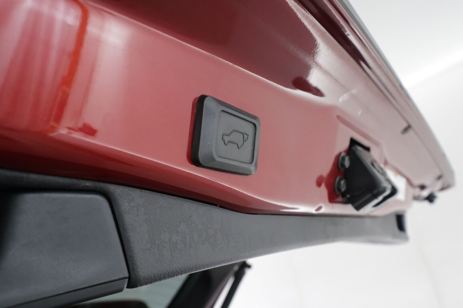 Toyota RAV4 2019 2,0 VVT-iE Active Multidrive S - | Koukku | ACC | LED | P.kamera | Navi | Kaistavahti | Keyless | Kahdet renkaat | Suomi-auto |