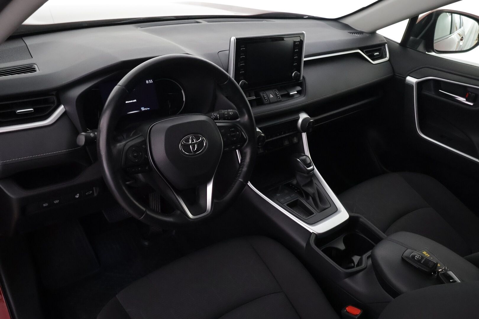Toyota RAV4 2019 2,0 VVT-iE Active Multidrive S - | Koukku | ACC | LED | P.kamera | Navi | Kaistavahti | Keyless | Kahdet renkaat | Suomi-auto |