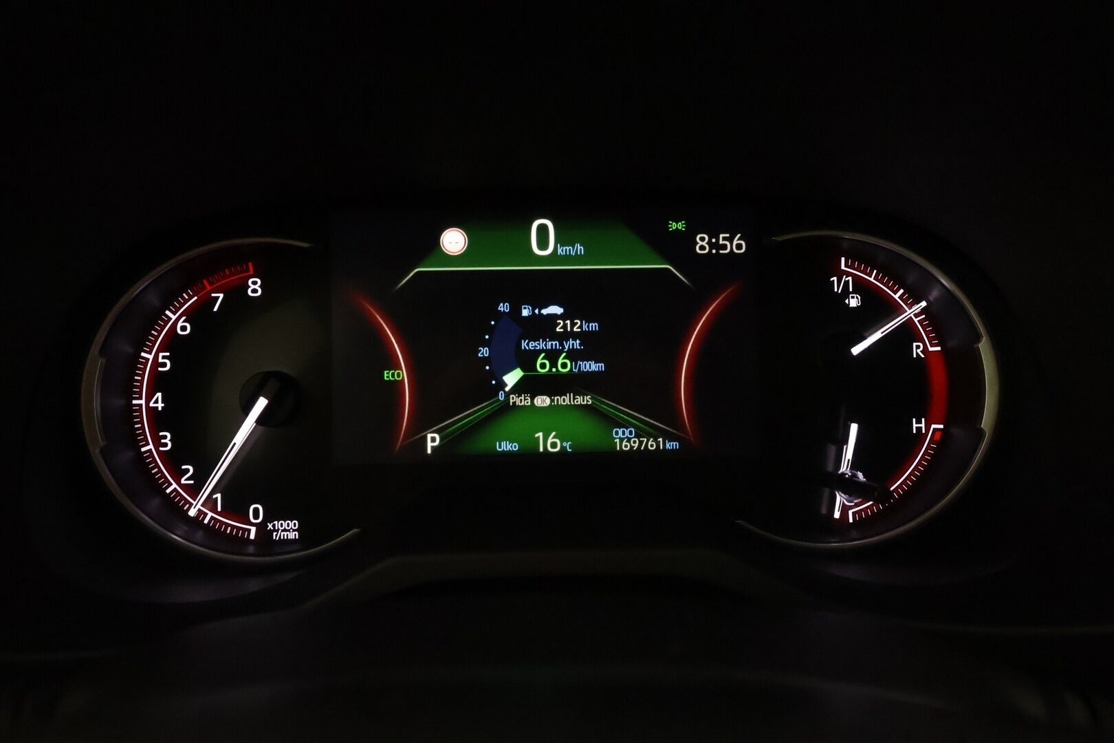 Toyota RAV4 2019 2,0 VVT-iE Active Multidrive S - | Koukku | ACC | LED | P.kamera | Navi | Kaistavahti | Keyless | Kahdet renkaat | Suomi-auto |