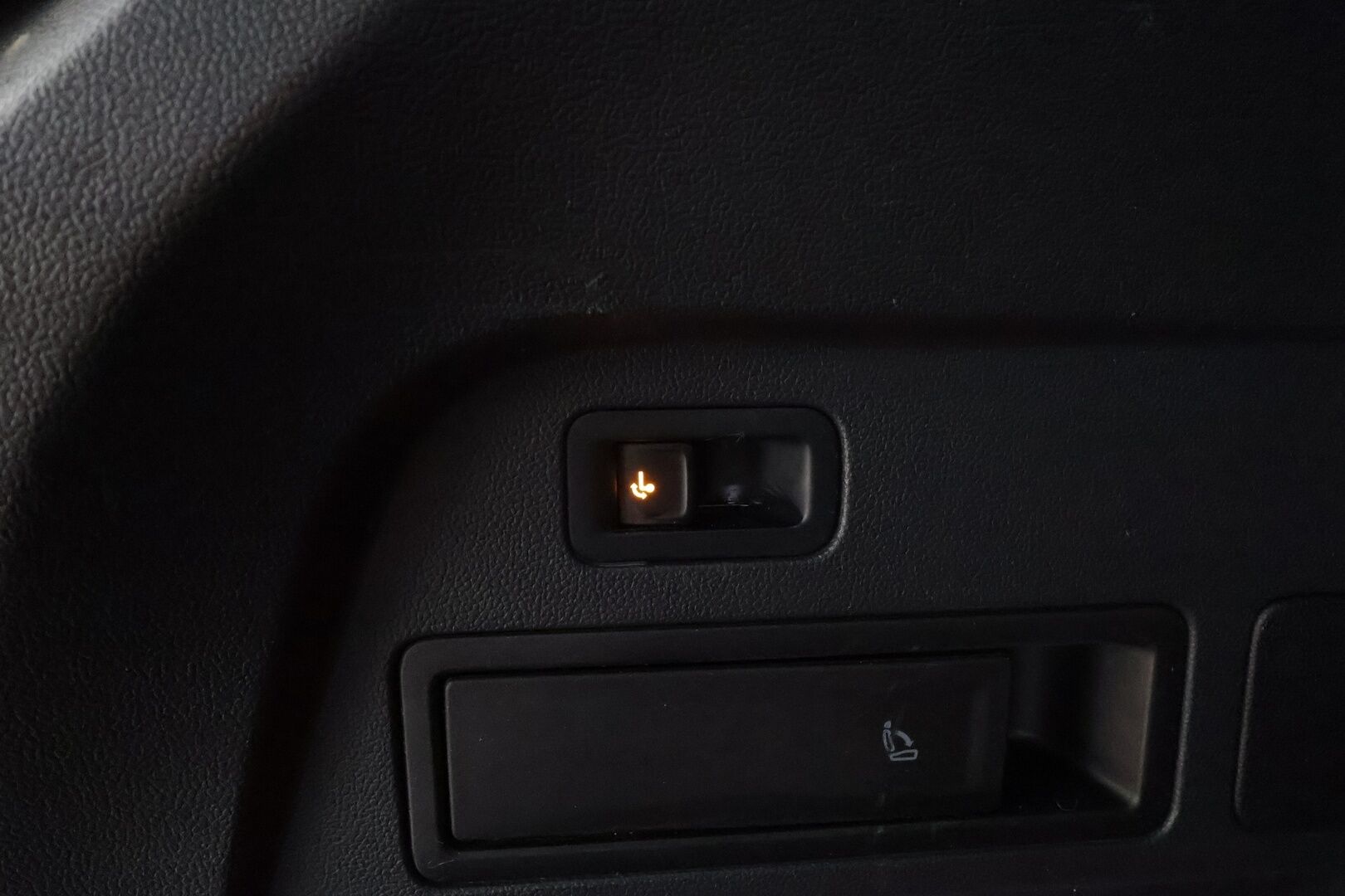 Seat Tarraco 2019 2,0 TDI 190 4DRIVE Xcellence Launch Premium DSG 7-P * Beats / Webasto / Koukku / ACC / LED / 360° / Panorama * - Suomi-auto / Kahdet renkaat 