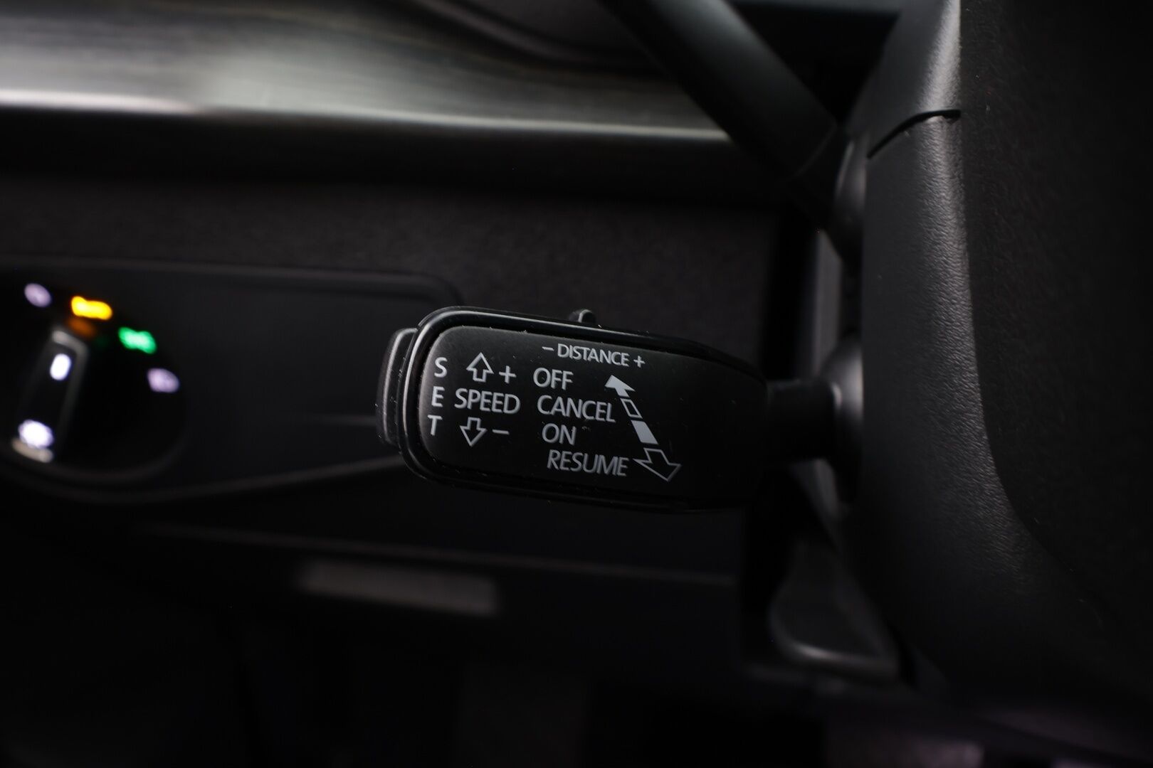 Seat Tarraco 2019 2,0 TDI 190 4DRIVE Xcellence Launch Premium DSG 7-P * Beats / Webasto / Koukku / ACC / LED / 360° / Panorama * - Suomi-auto / Kahdet renkaat 