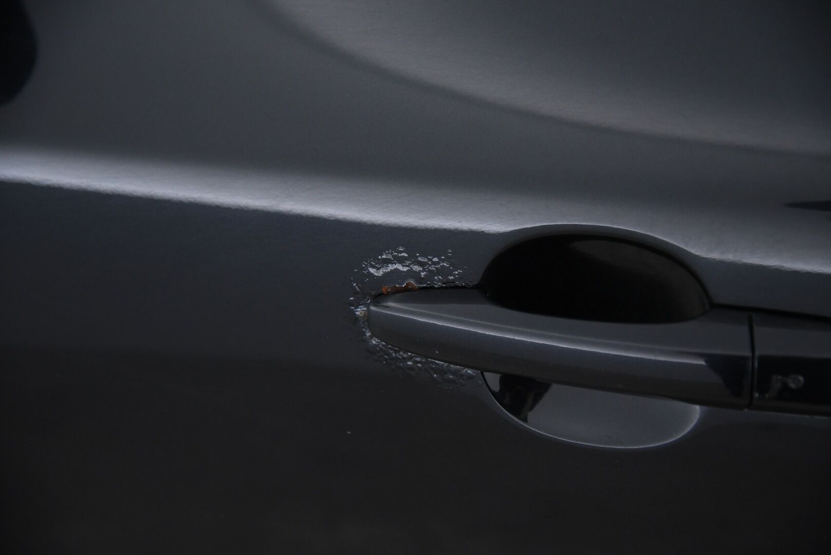 Volvo V60 2011 V60 Farmari 2,4 (AC) D5 Summum aut / Adapt. vak / Vetokoukku / Muistipenkki / YritysOutlet - Myydään vain yrityksille - HUIPPUVARUSTELTU HUIPPUHINTAAN!  Tämä auto myydään YritysOutlet -valikoimasta vain yritykselle