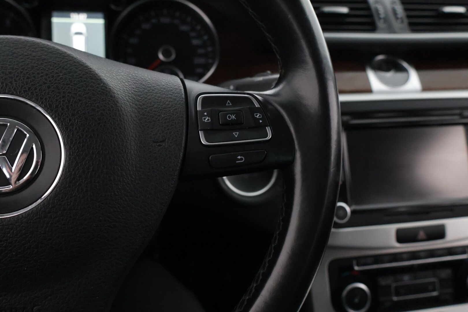 Volkswagen Passat 2012 Variant Highline 1,4 EcoFuel TSI 110 kW (150 hv) *YritysOutlet, Myydään vain yrityksille!* - Koukku / Nahat / Vakkari / Lohko / Xenon