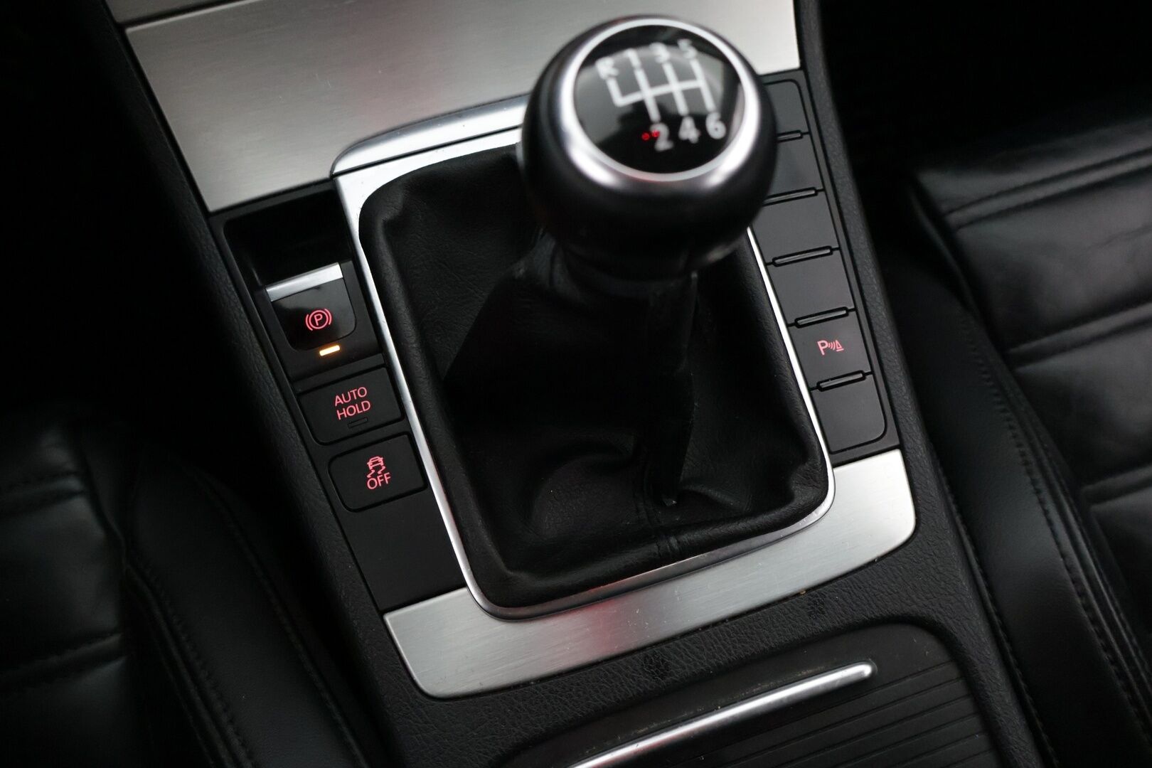 Volkswagen Passat 2012 Variant Highline 1,4 EcoFuel TSI 110 kW (150 hv) *YritysOutlet, Myydään vain yrityksille!* - Koukku / Nahat / Vakkari / Lohko / Xenon