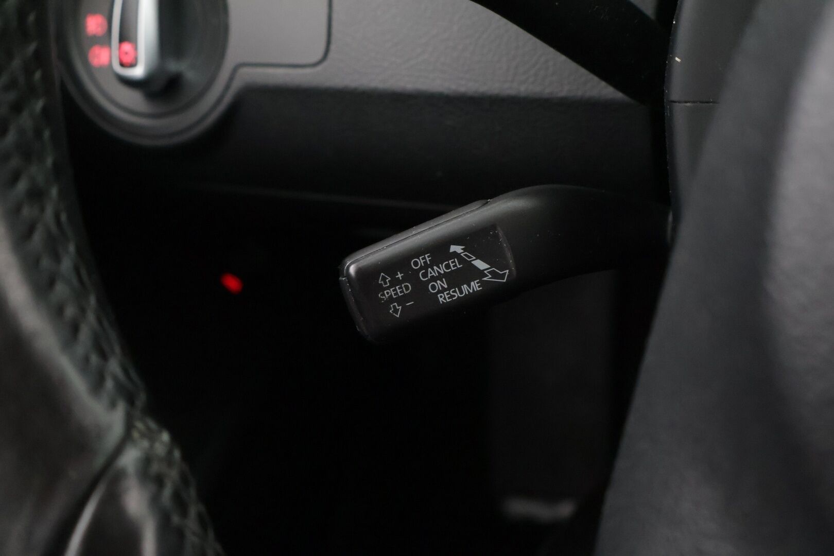 Volkswagen Passat 2012 Variant Highline 1,4 EcoFuel TSI 110 kW (150 hv) *YritysOutlet, Myydään vain yrityksille!* - Koukku / Nahat / Vakkari / Lohko / Xenon