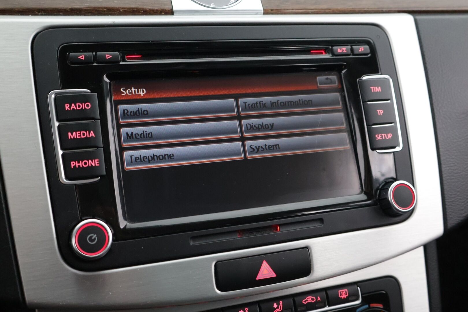 Volkswagen Passat 2012 Variant Highline 1,4 EcoFuel TSI 110 kW (150 hv) *YritysOutlet, Myydään vain yrityksille!* - Koukku / Nahat / Vakkari / Lohko / Xenon
