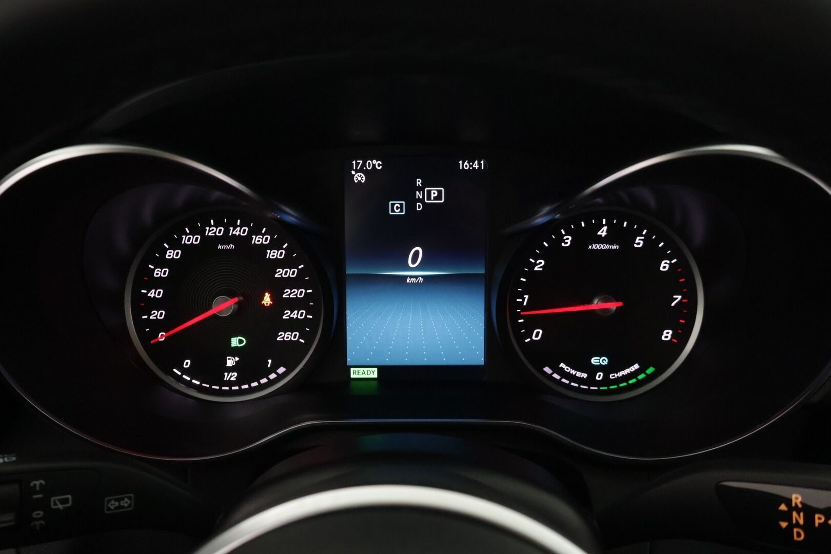 Mercedes-Benz C 2019 200 4Matic T A Business Avantgarde ** Lohko+sisäp / Facelift! / Multibeam LED / Vetokoukku / P.kamera / Sporttipenkit ** - Osta itsellesi tilava ja taloudellinen juuri merkkihuollettu C-sarjan Mercedes vetokoukulla, lohkolämmittimellä ja kahdella hyvällä rengassarjalla! 