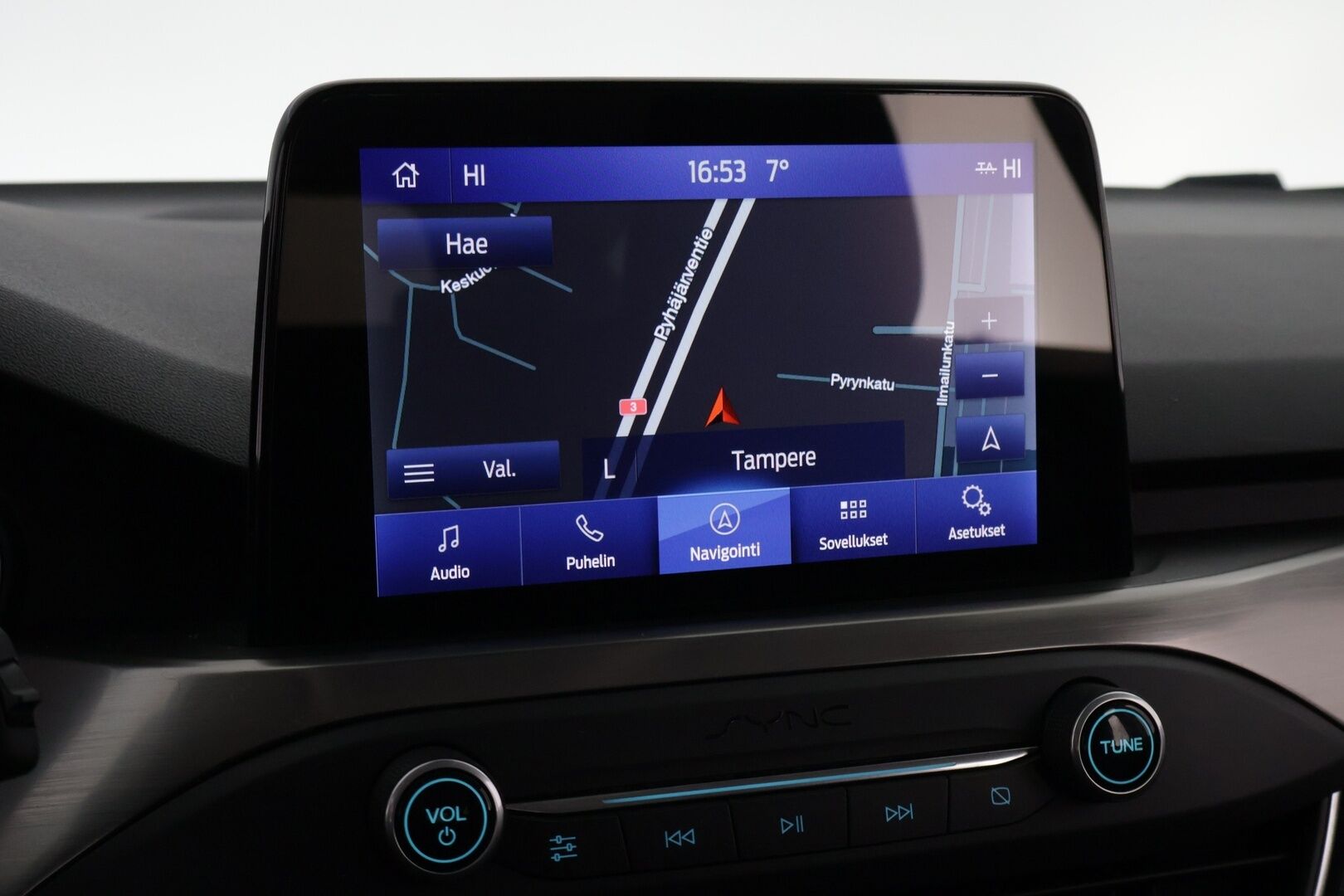 Ford Focus 2019 1,0 EcoBoost 125hv A8 Titanium Wagon * Webasto / Bang&Olufsen / Adapt.Vakkari / Navi / Adapt.LED / Kaistavahti - Suomiauto / 2x Renkaat aluvantein / Jakopää Ketjulla / Supervarusteet!