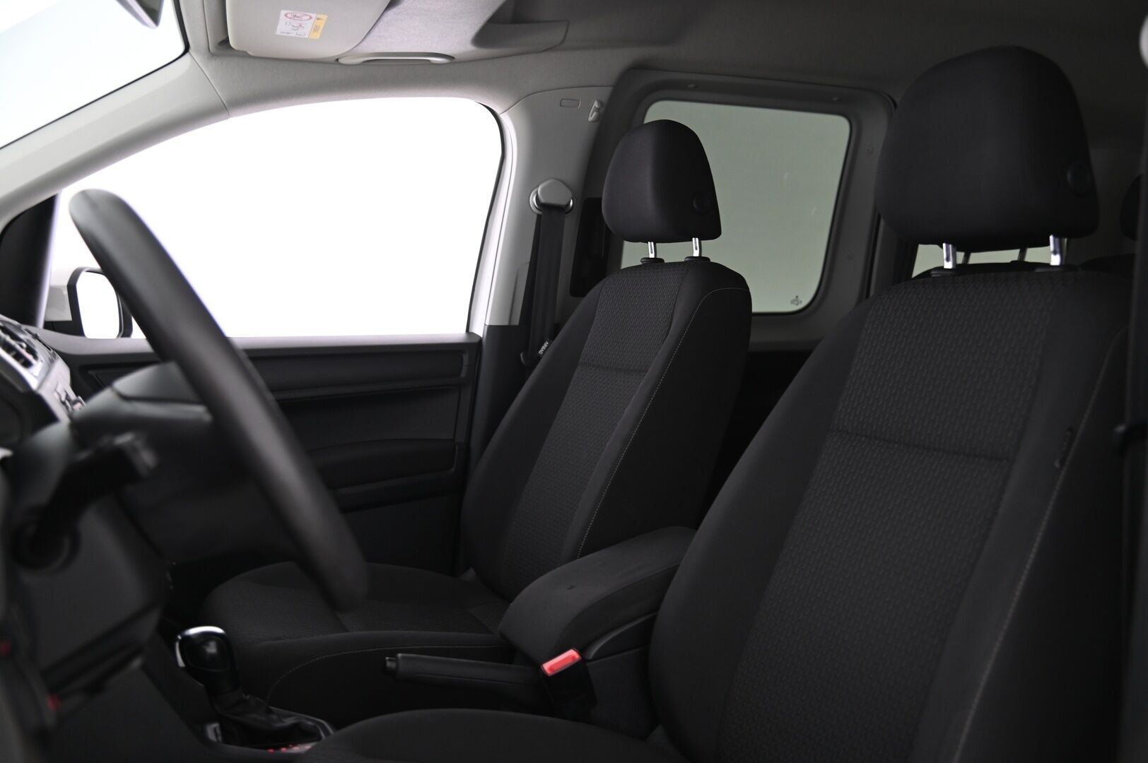 Volkswagen Caddy 2019 Trendline 2,0TDI 75 kW 5-Paik. - Webasto | Koukku | Vakkari | Bluetooth | 2x renkaat&vanteet | Suomi-auto