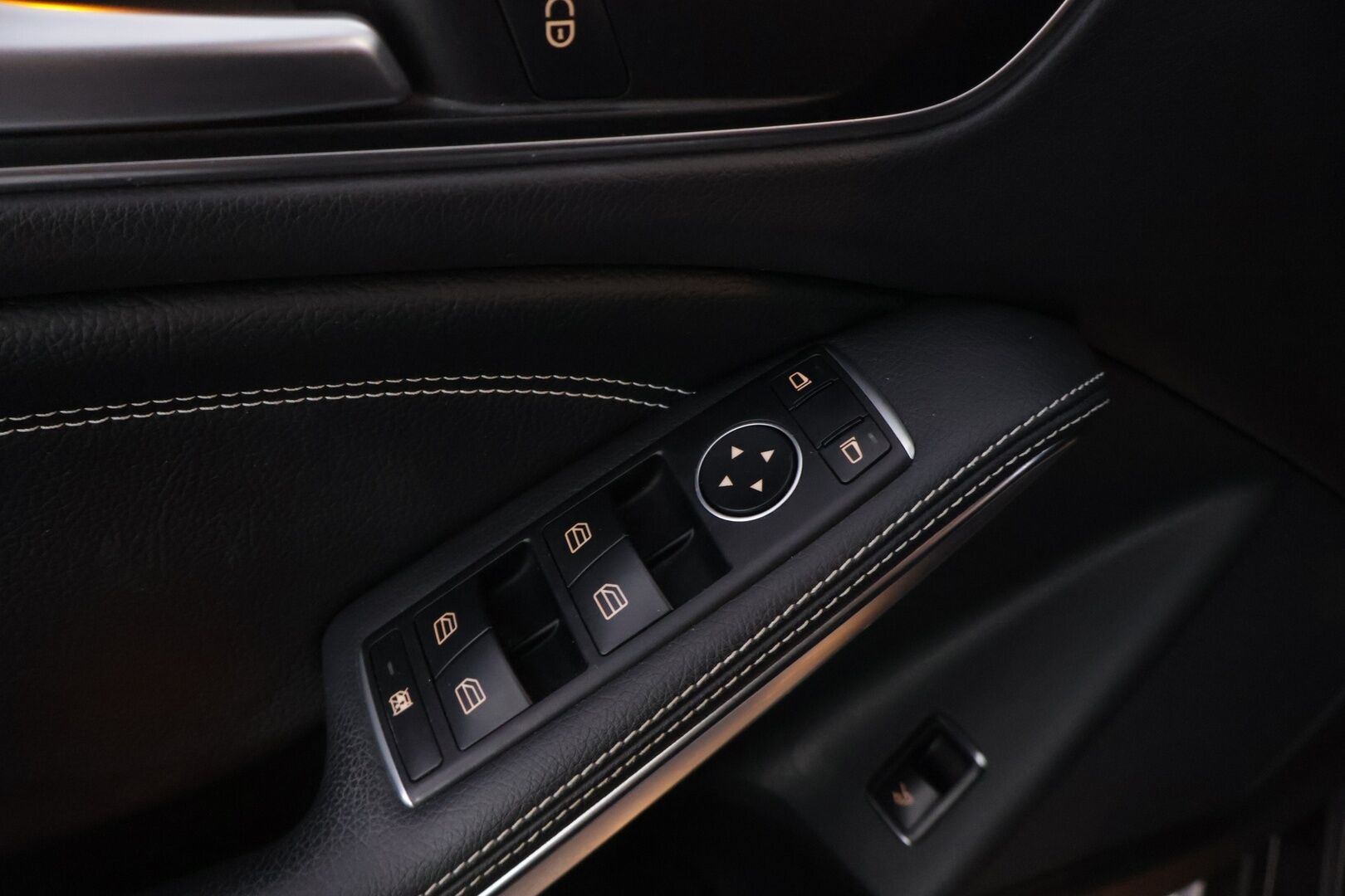 Mercedes-Benz CLA 2019 180 A Star Edition - * Vakionopeudensäädin | P-Kamera | Lohko + SisäP | Bluetooth | LED | 2x Alut *