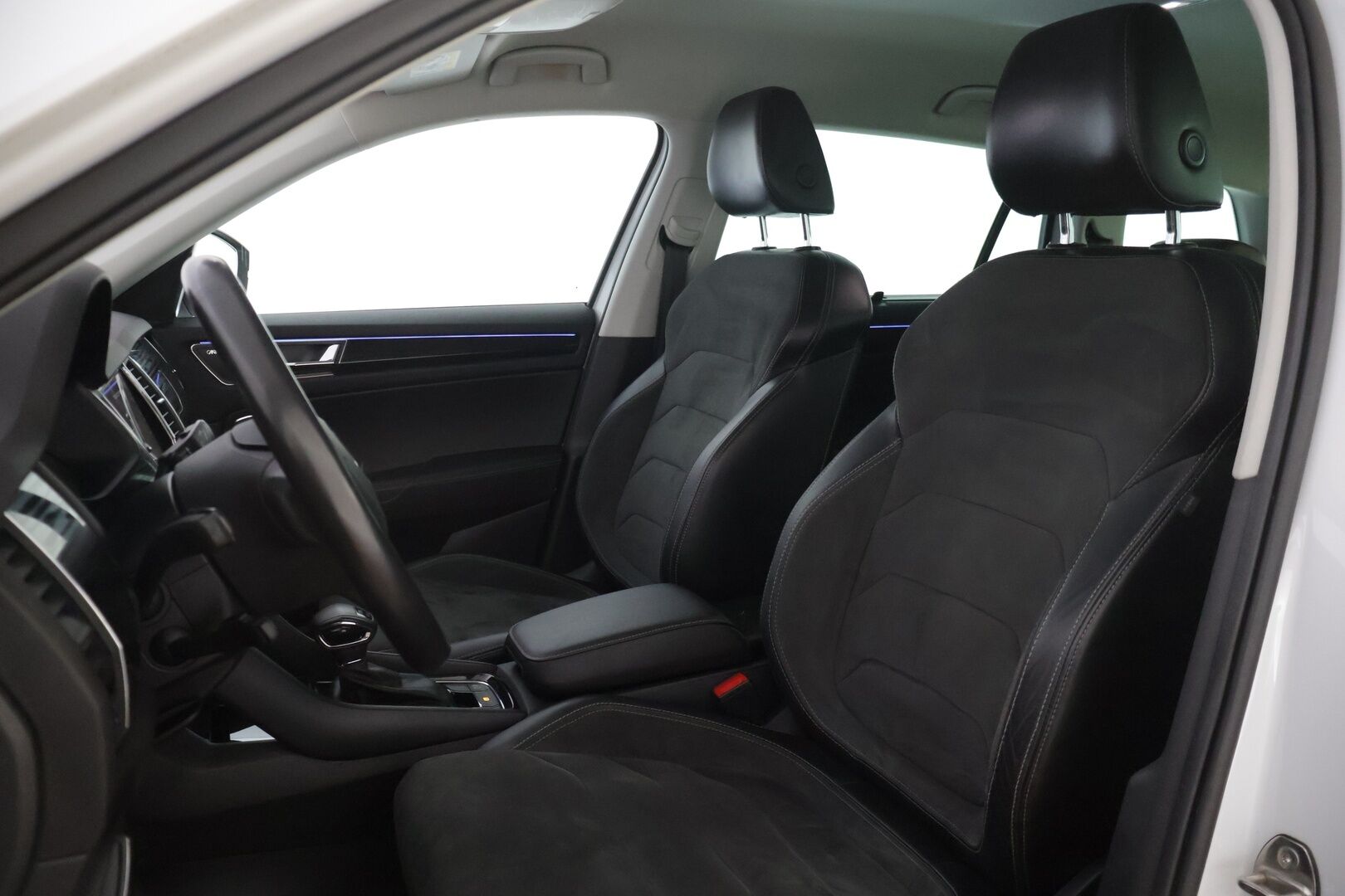 Skoda Kodiaq 2019 2,0 TSI 4x4 Style DSG Autom. - | Webasto | Koukku | ACC | LED | Ratinlämmitin | Pysäköinti avustin | Canton | Suomi-auto|