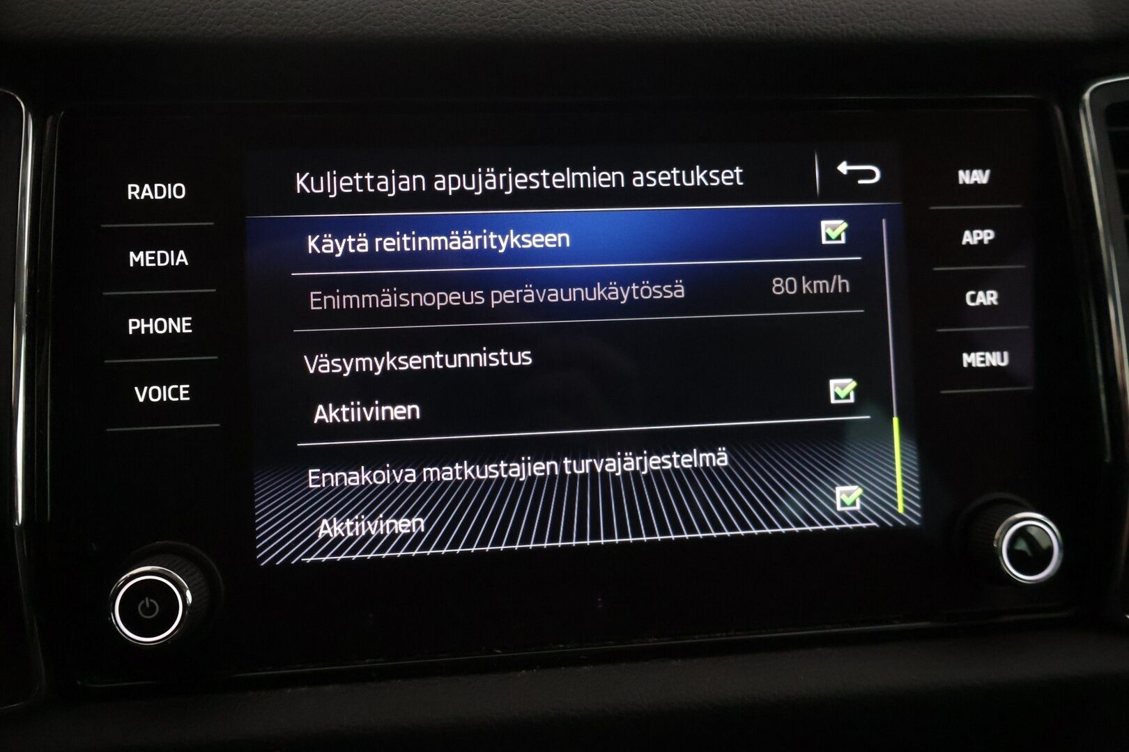 Skoda Kodiaq 2019 2,0 TSI 4x4 Style DSG Autom. - | Webasto | Koukku | ACC | LED | Ratinlämmitin | Pysäköinti avustin | Canton | Suomi-auto|