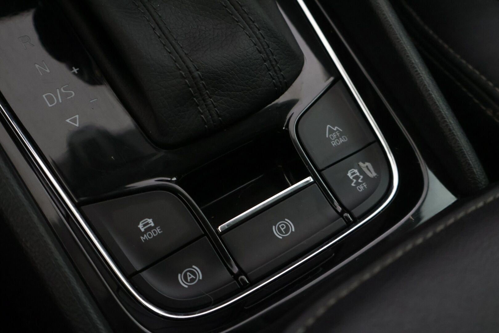 Skoda Kodiaq 2019 2,0 TSI 4x4 Style DSG Autom. - | Webasto | Koukku | ACC | LED | Ratinlämmitin | Pysäköinti avustin | Canton | Suomi-auto|