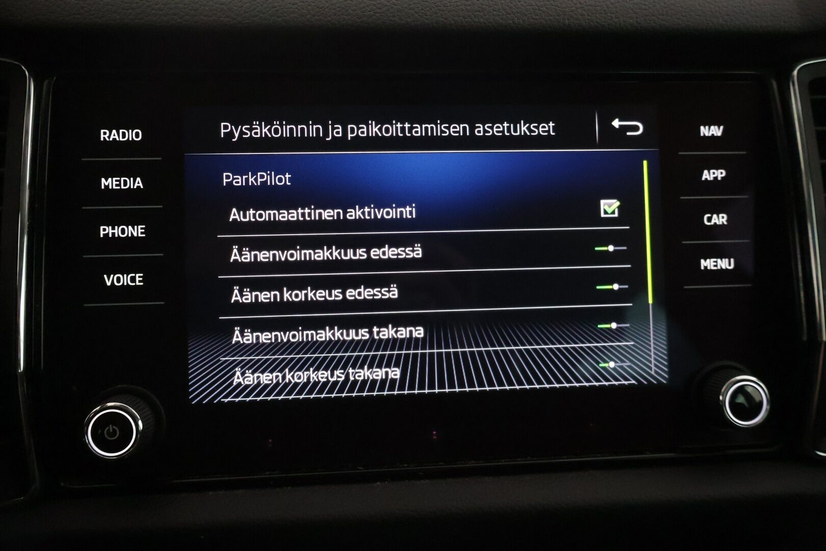 Skoda Kodiaq 2019 2,0 TSI 4x4 Style DSG Autom. - | Webasto | Koukku | ACC | LED | Ratinlämmitin | Pysäköinti avustin | Canton | Suomi-auto|