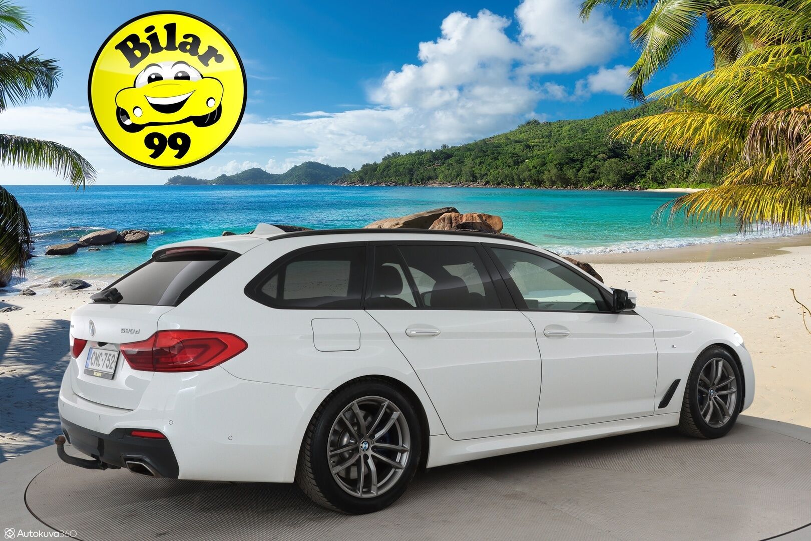 BMW 530 2017 G31 Touring 530d A xDrive Business - 3,99 % KORKOTARJOUS TÄHÄN AUTOON - Panorama / HUD / 360° Kamera / Webasto / Koukku / Sporttinahat /  Adapt. Vakkari / Adapt. LED / Kaistavahti / Navi / KeylessGO / 2x Renkaat