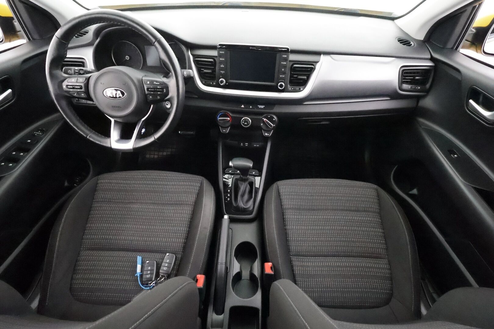 Kia Stonic 2019 1,0 T-GDI ISG 120hv LX DCT EcoDynamics - | Webasto | Vakkari | Lämm. ratti | Apple & Android | Bluetooth | Penkinlämmittimet | Ilmastointi | Huoltokirja | 2x renkaat | 
