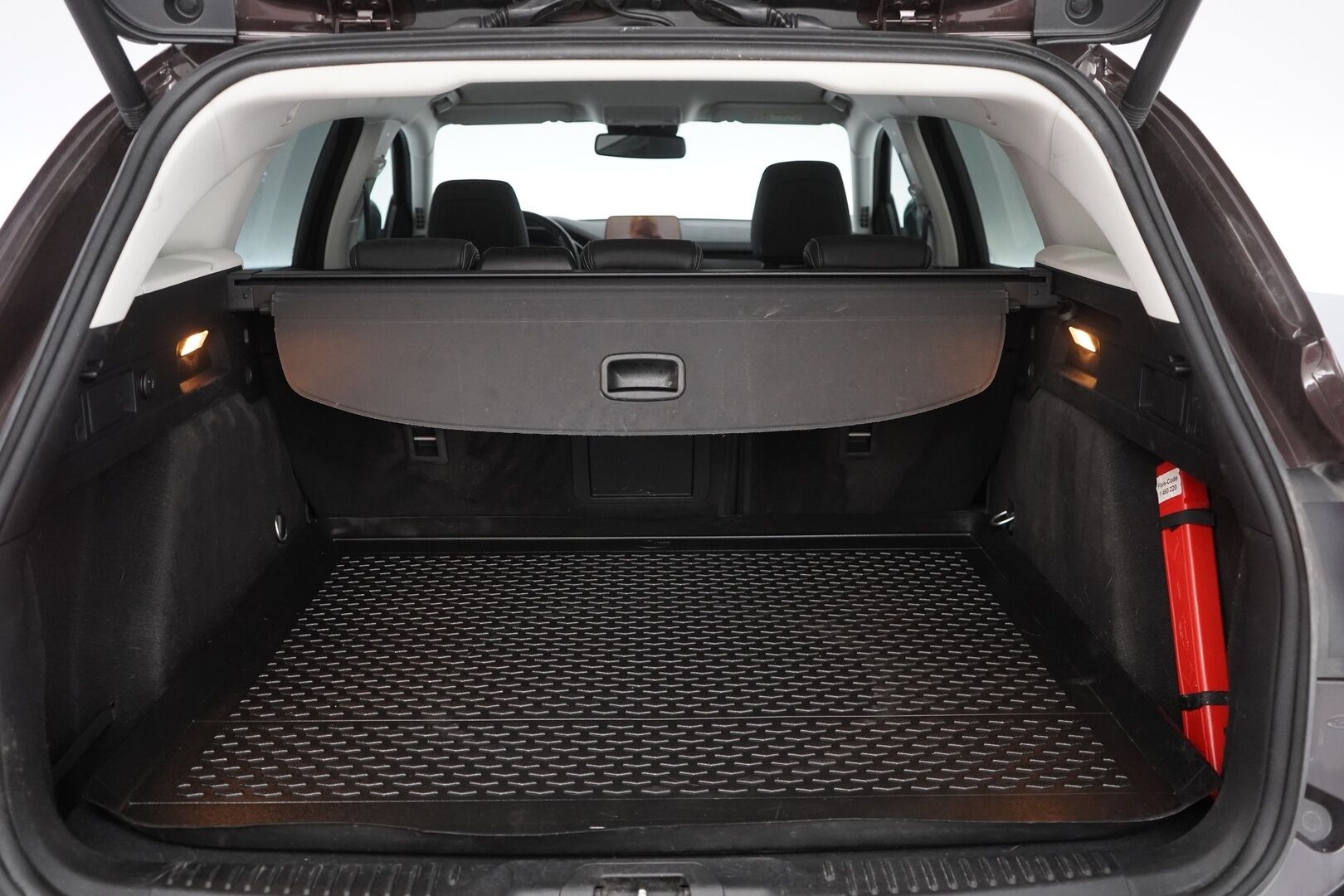 Ford Focus 2019 1,5 EcoBoost 182hv A8 Vignale Wagon * ACC / Lohkolämmitin / Kamera / Navi / Ratinlämmitin / B&O * - Suomi-auto / Kahdet OEM vanteet / Viimeisin huolto 137tkm!